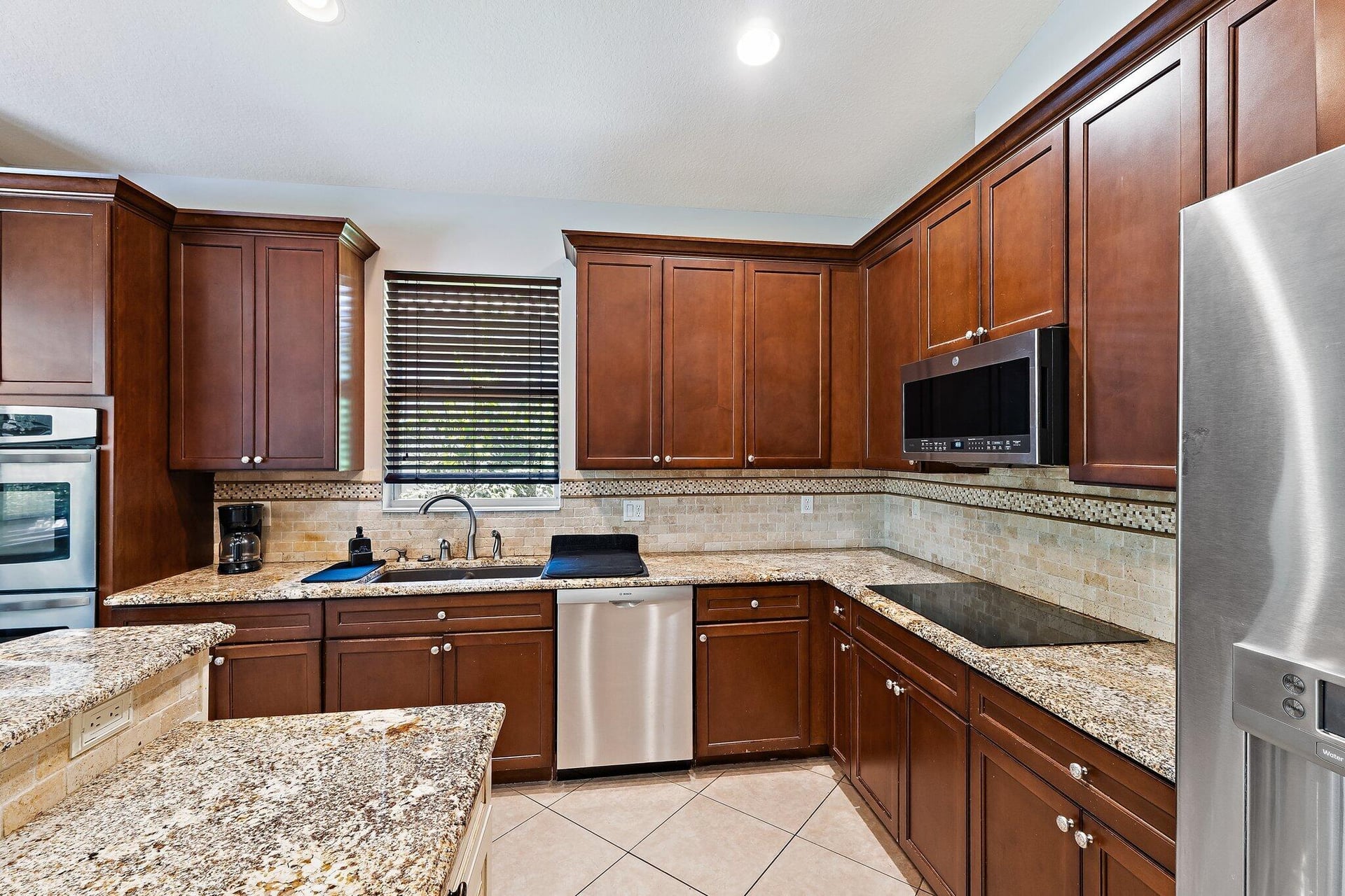 Residence photo 25