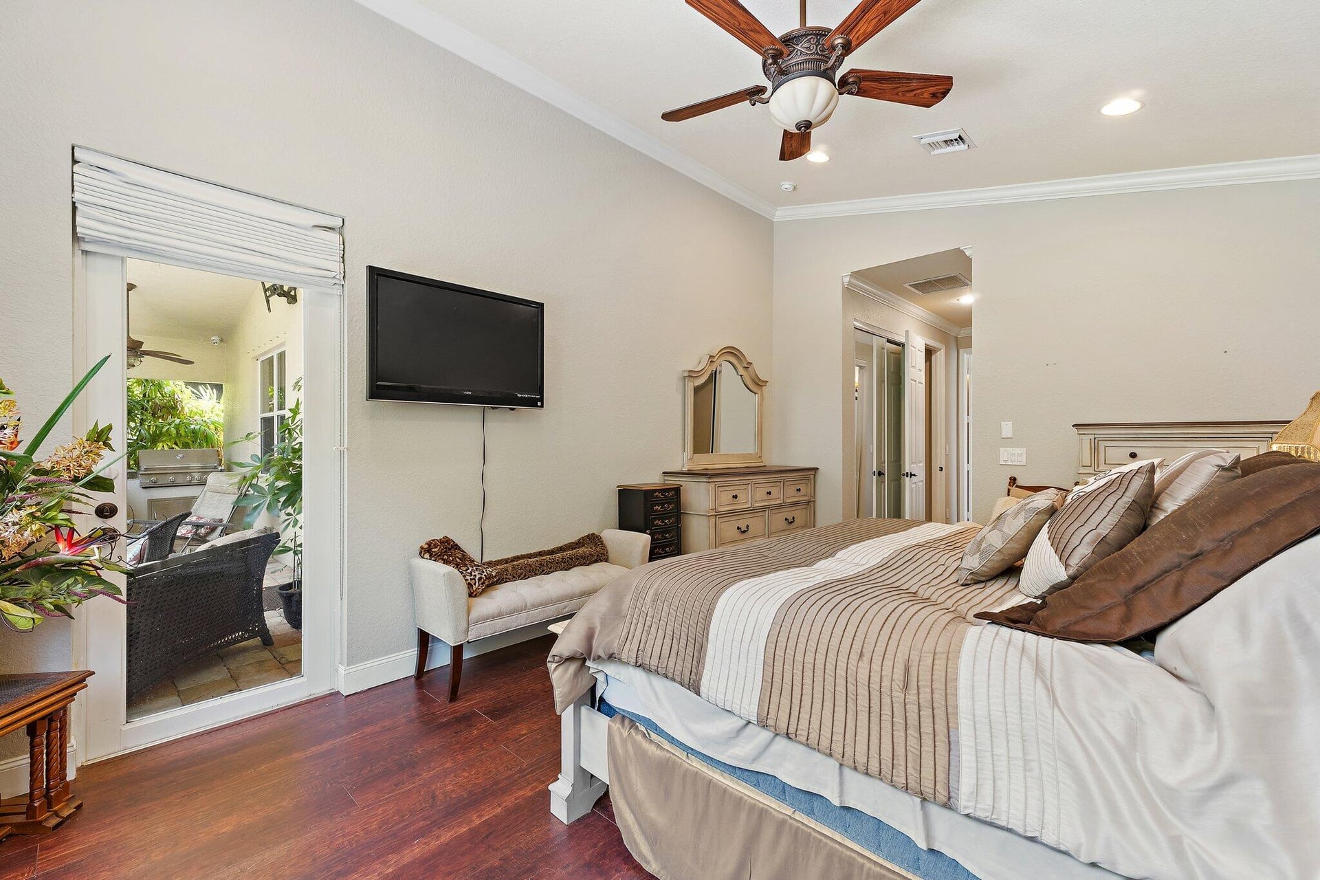 Residence photo 34