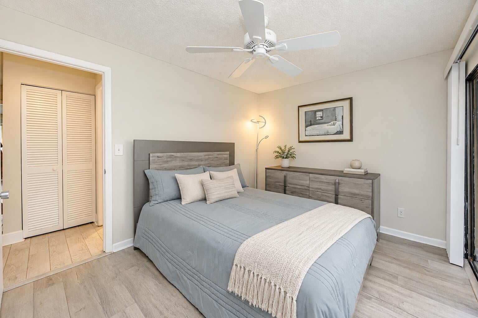 Residence photo 19