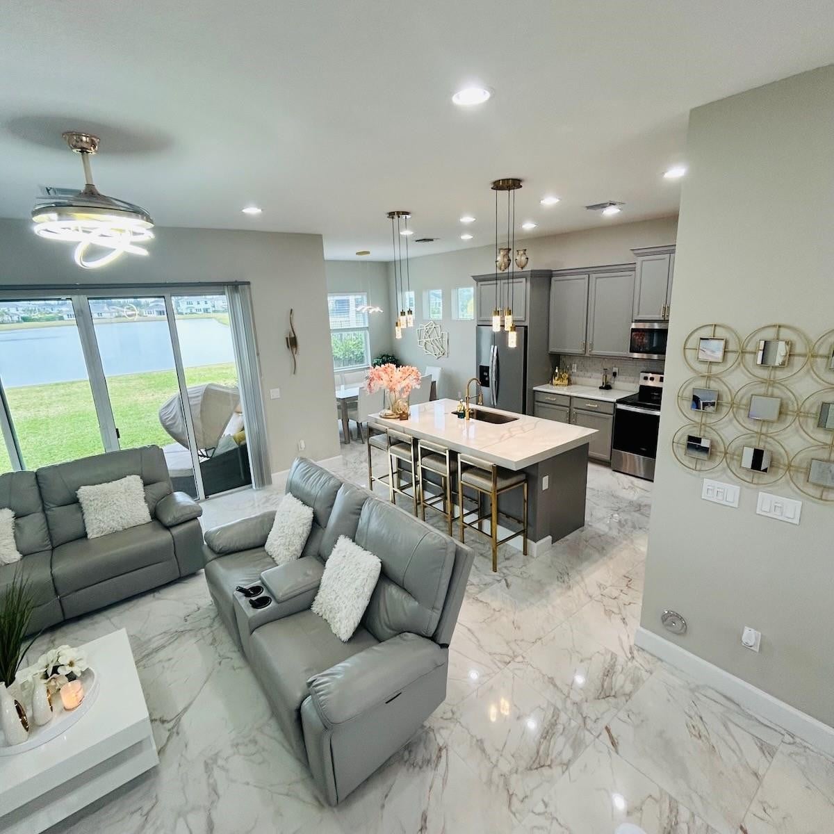 Residence photo 7