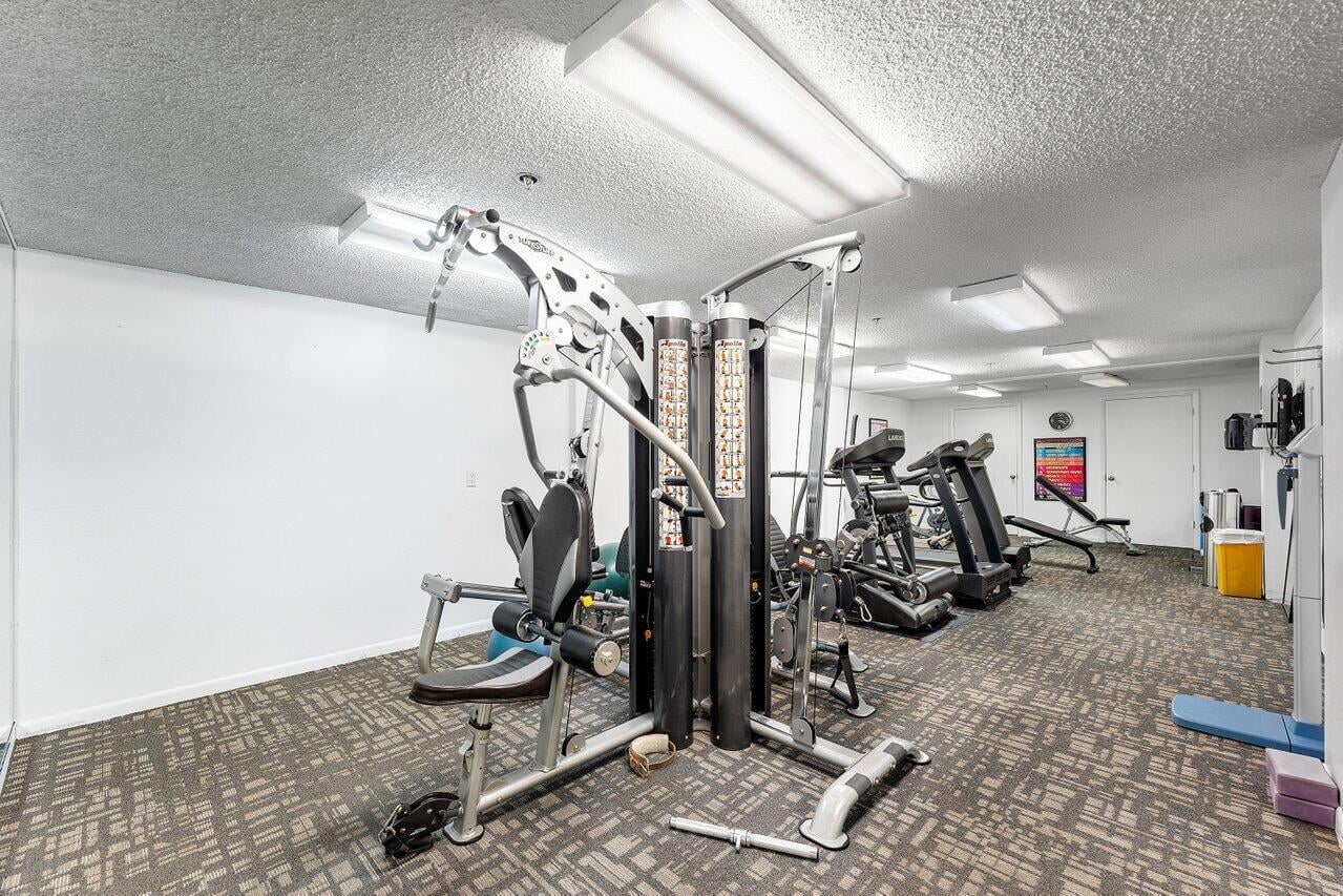  Unit 502 photo 40