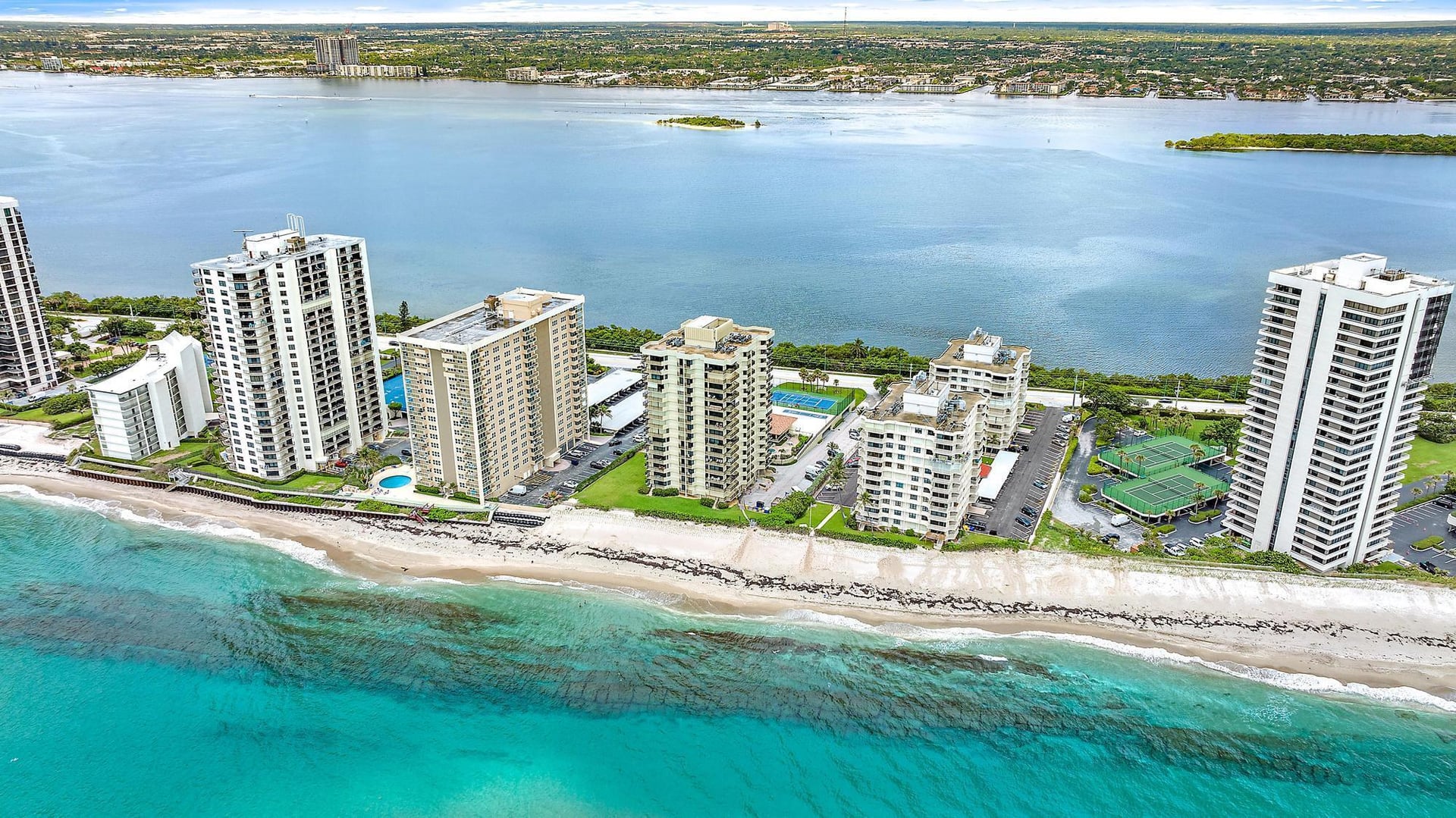 Singer Island Unit 3B photo 25