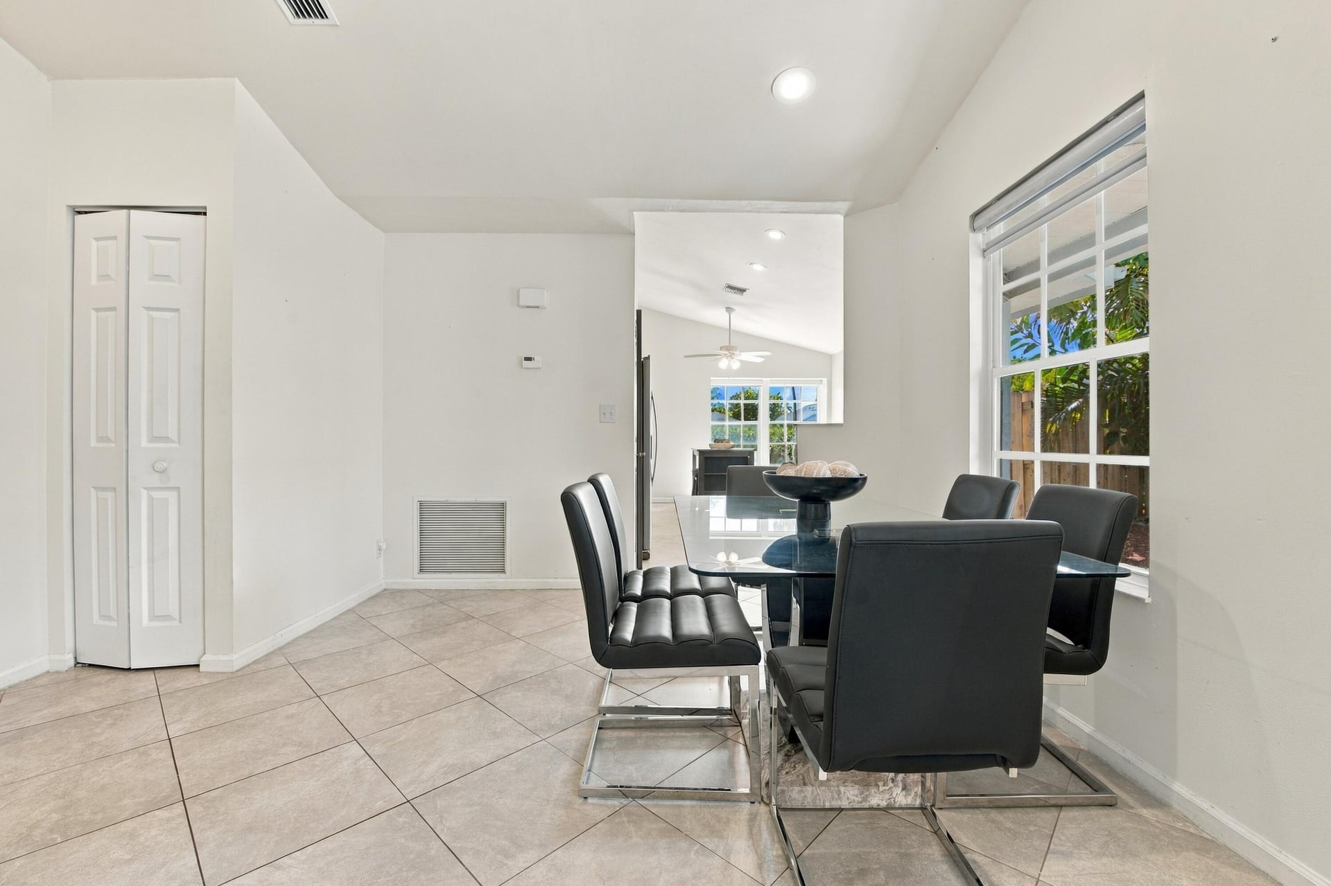 Residence photo 7