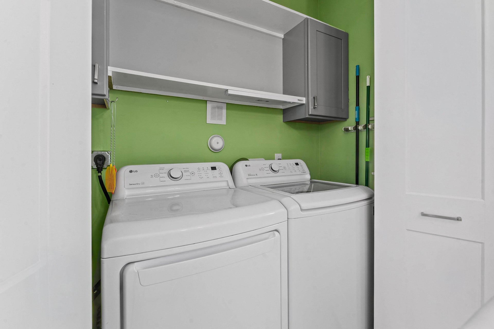 Unit GUEST HOUSE photo 25
