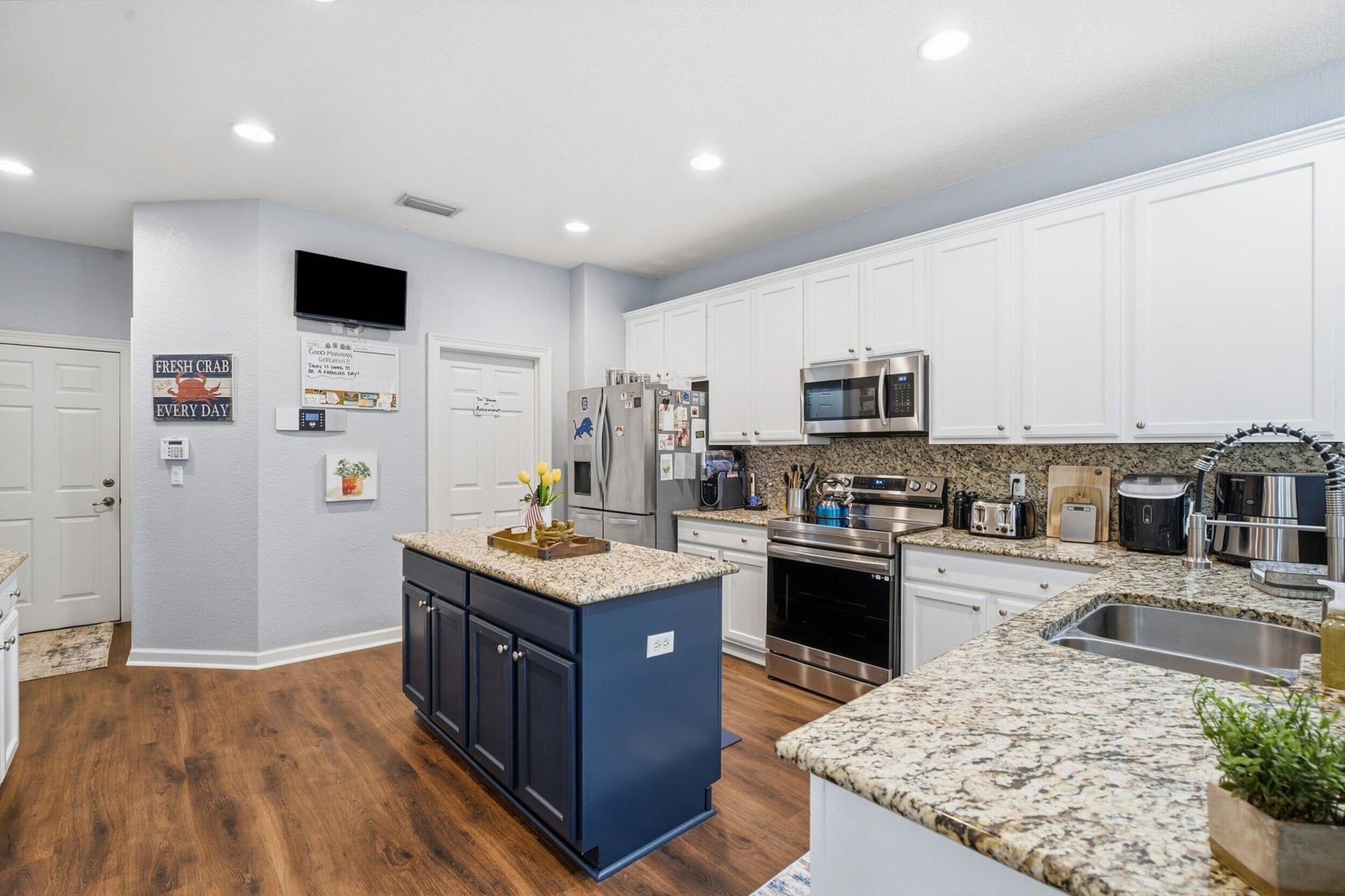 Residence photo 4