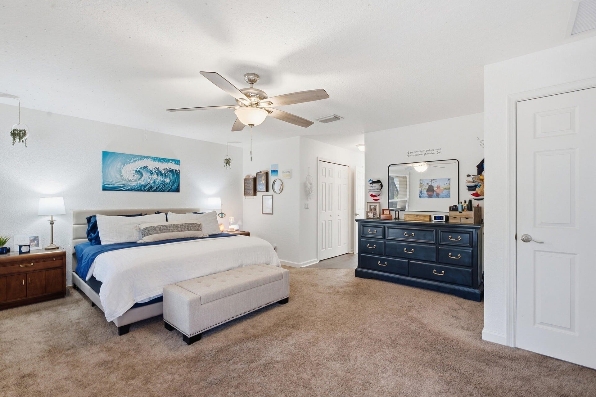 Residence photo 16