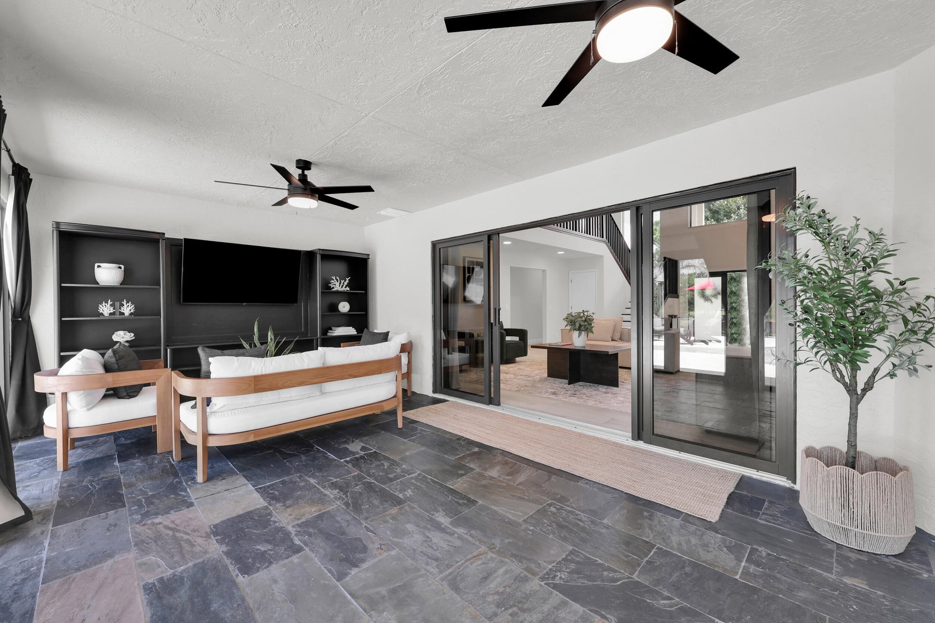  Residence photo 16