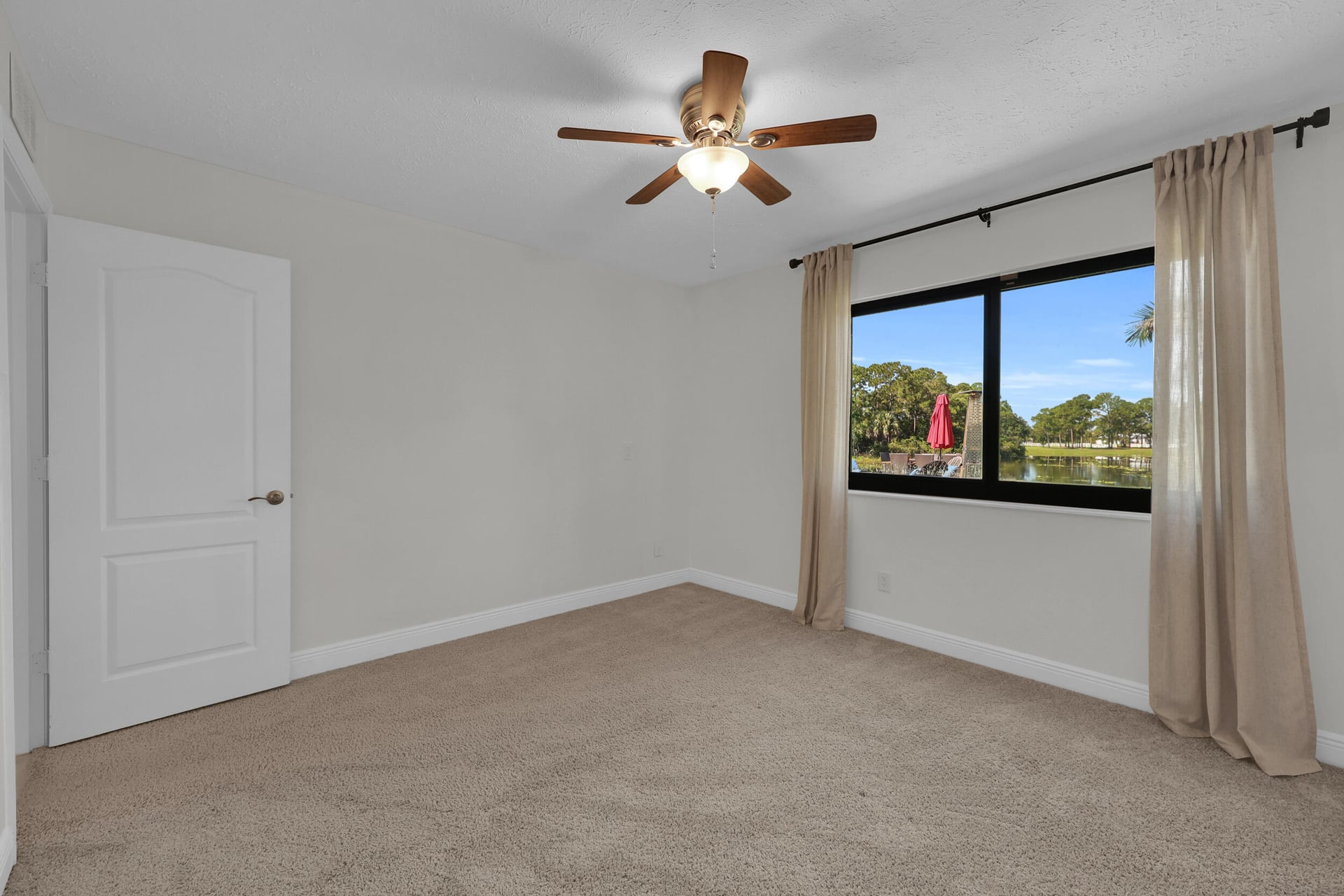  Residence photo 58