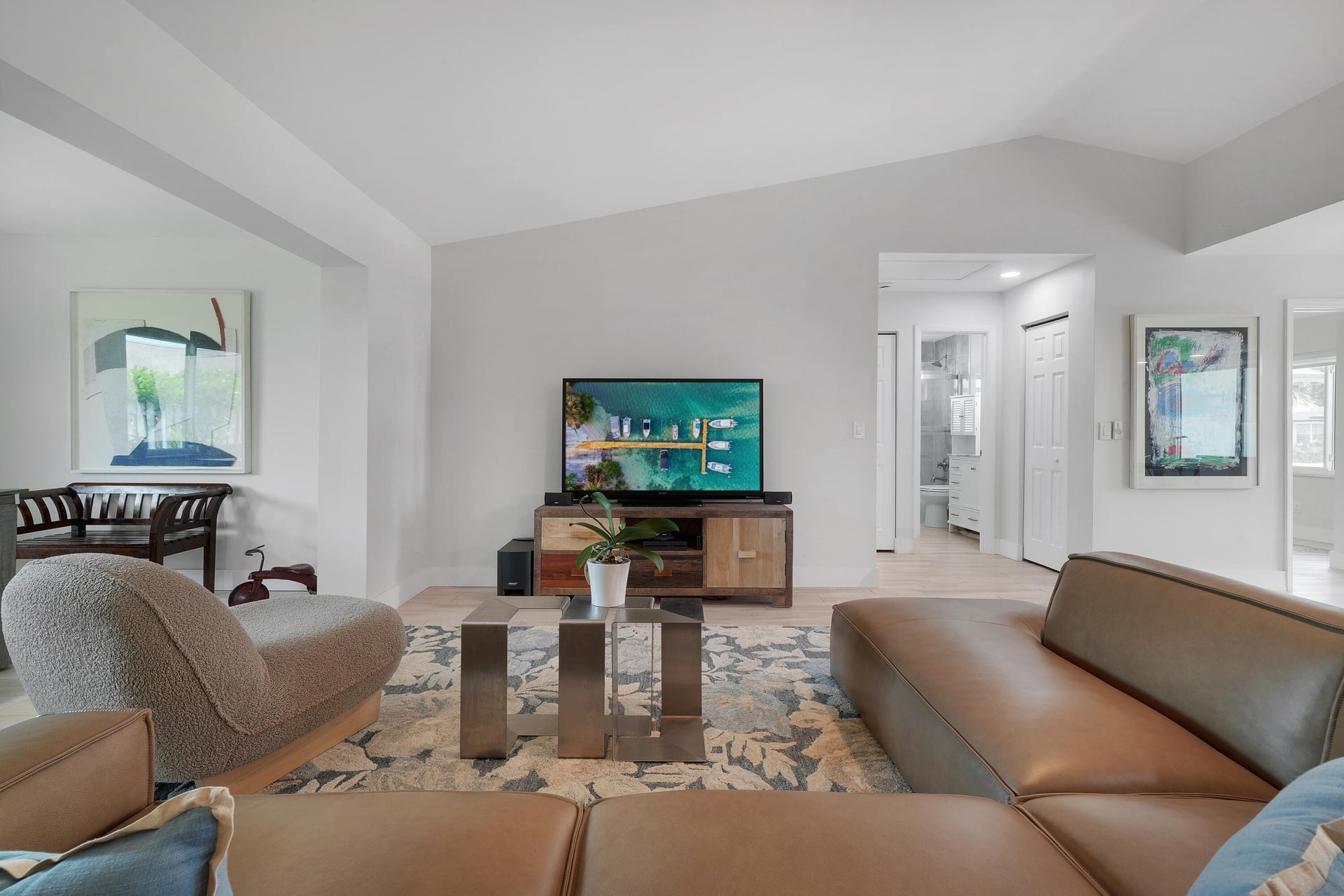 Residence photo 16