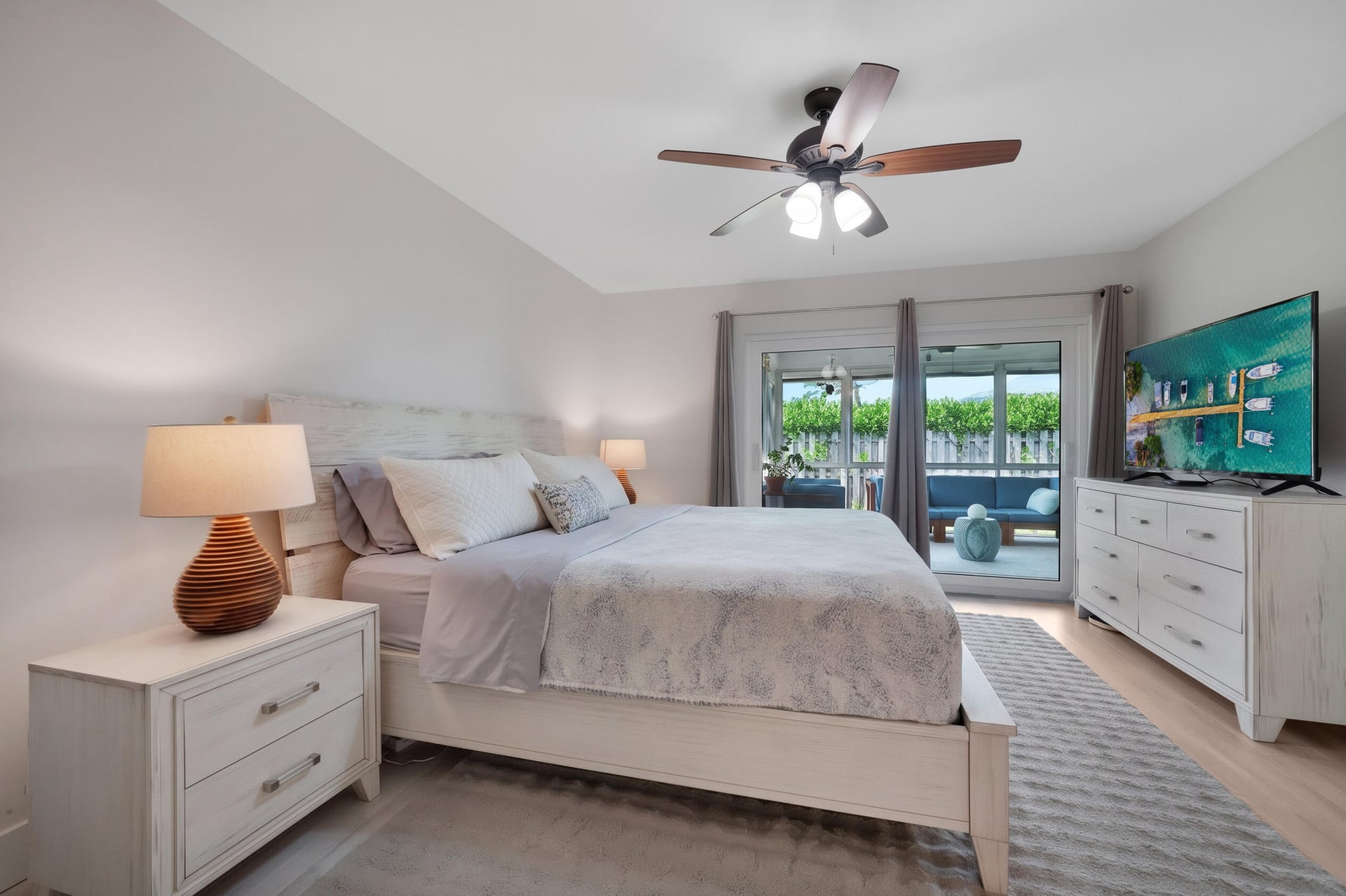 Residence photo 25