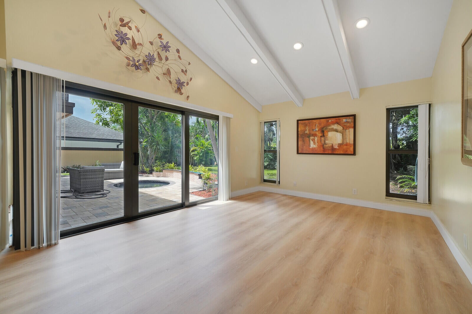 Residence photo 10