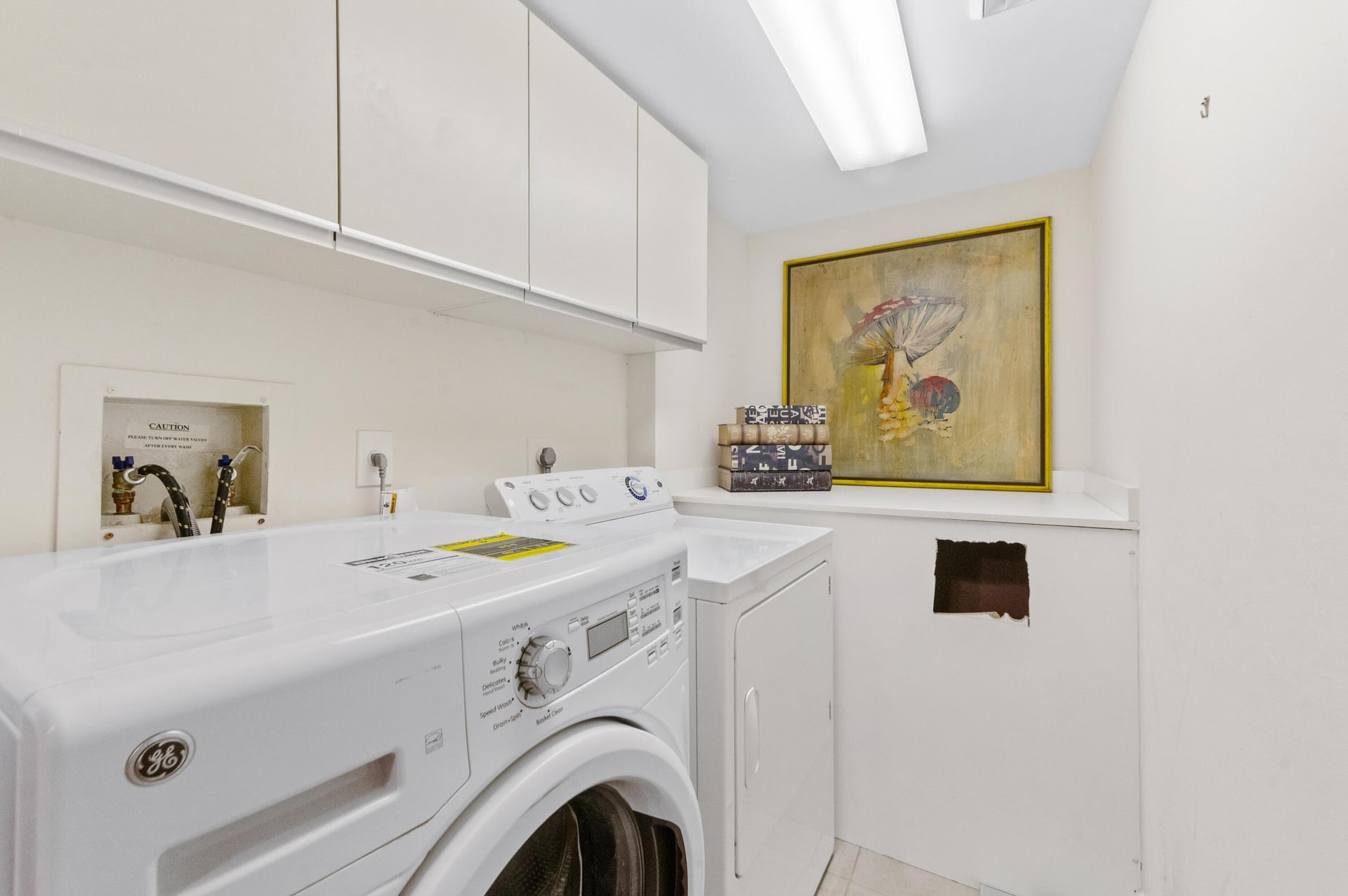 Unit 1603 photo 25