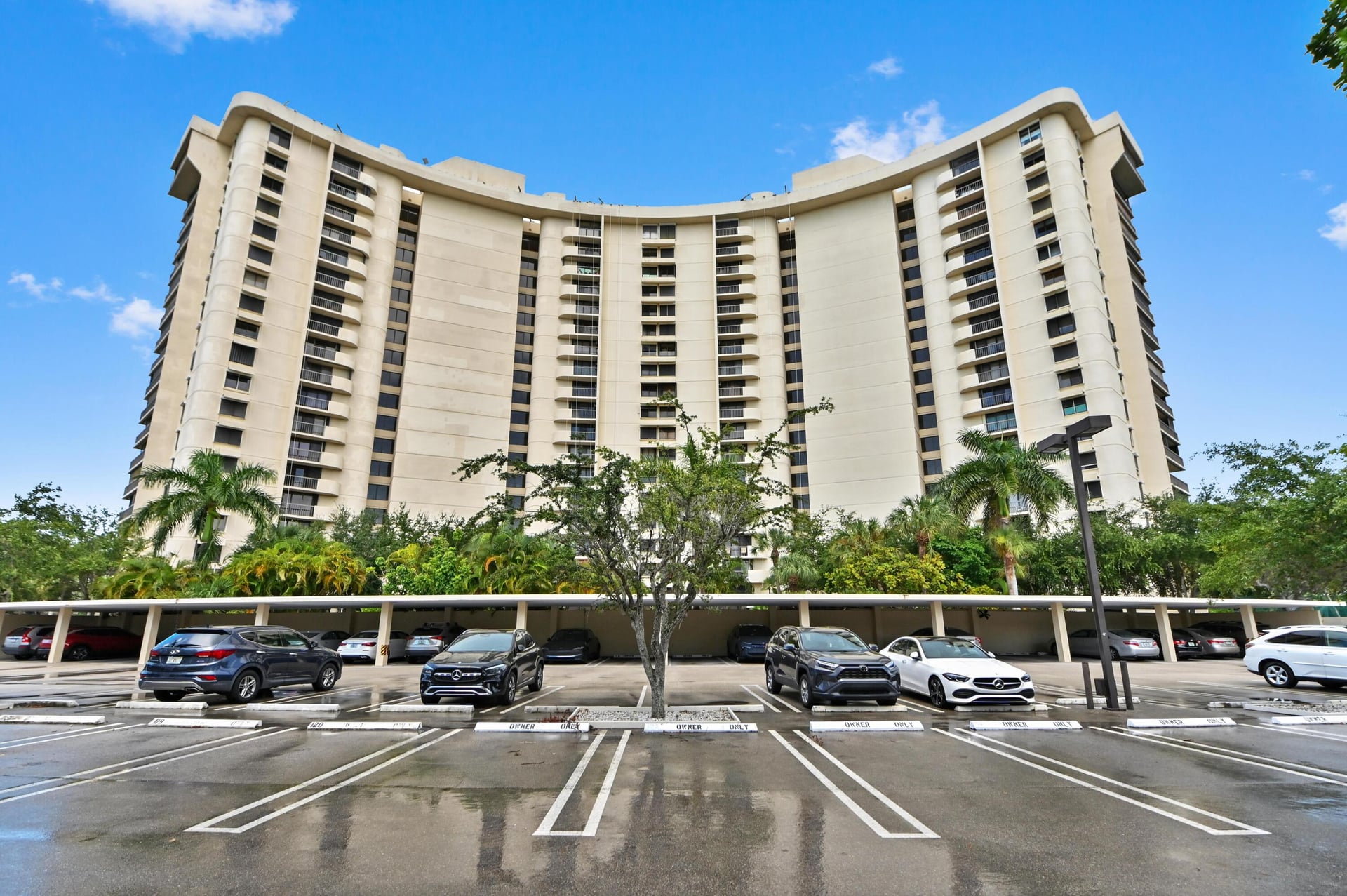 Unit 1603 photo 31