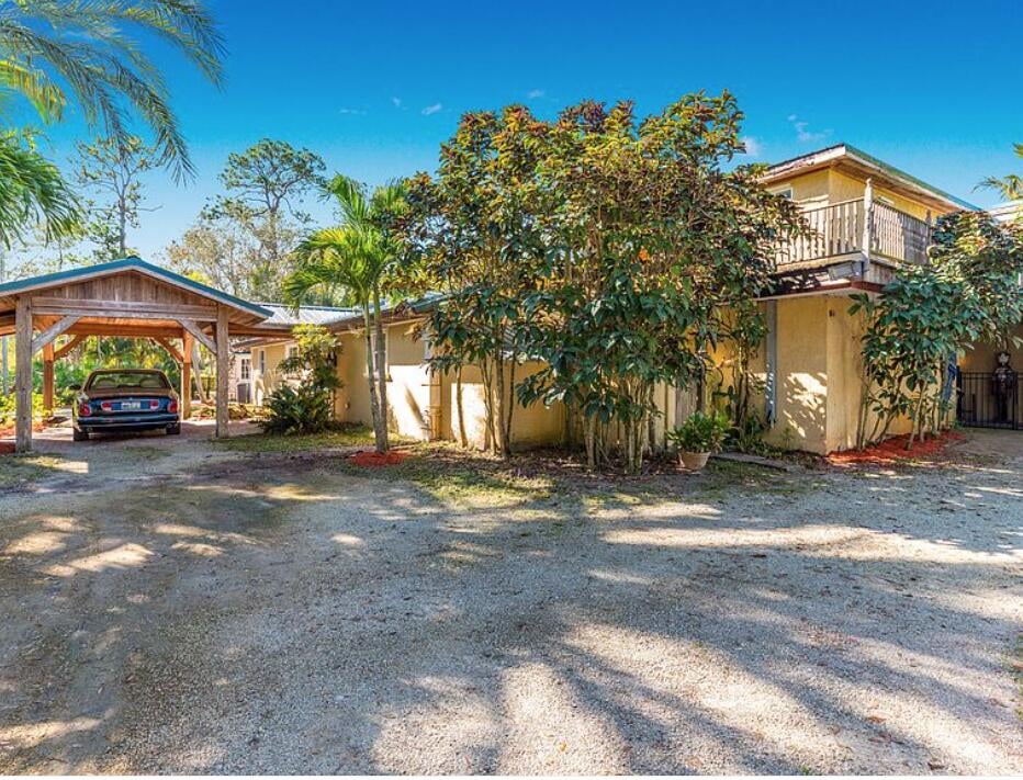 Residence photo 4