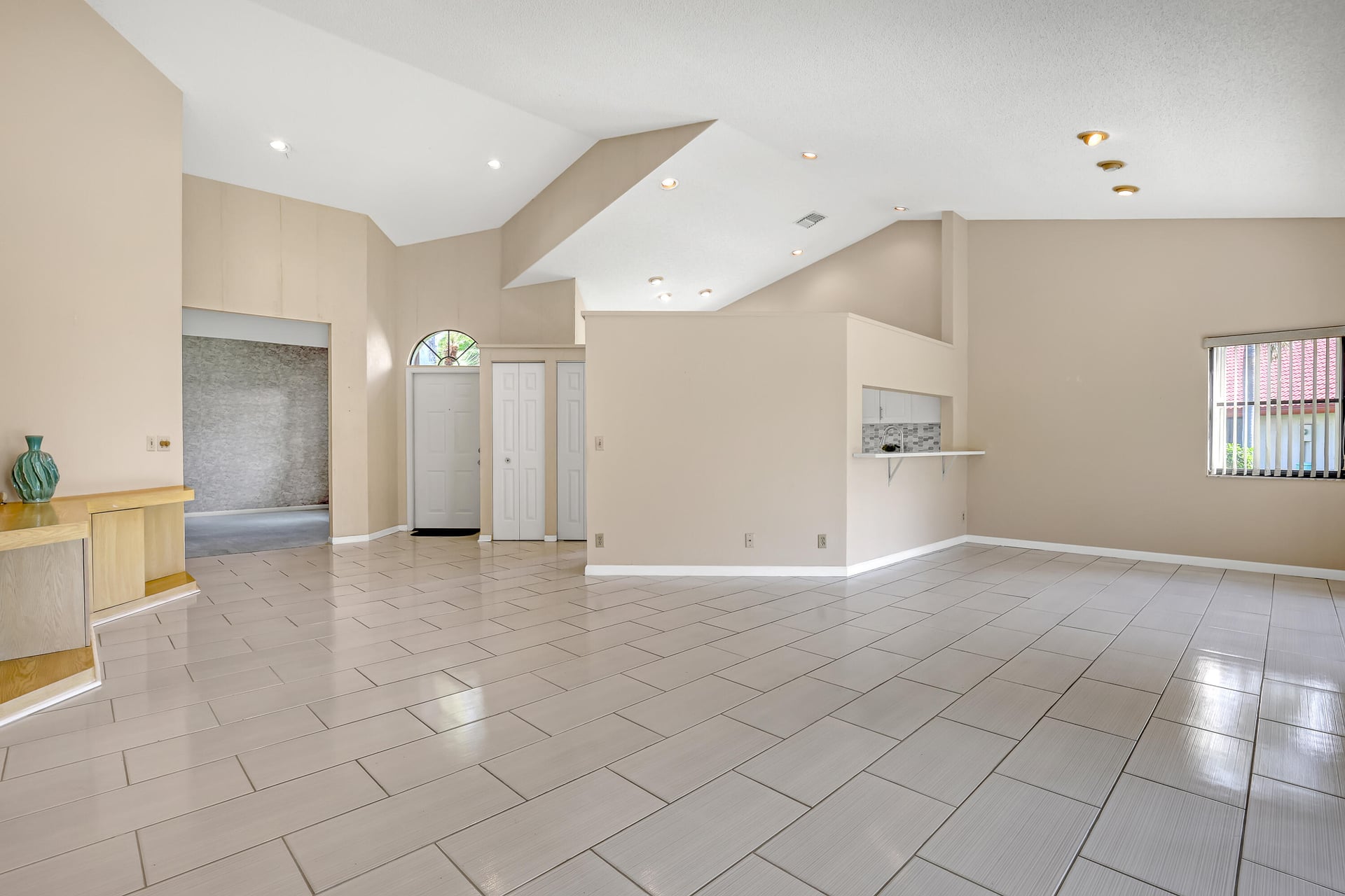  Residence photo 7