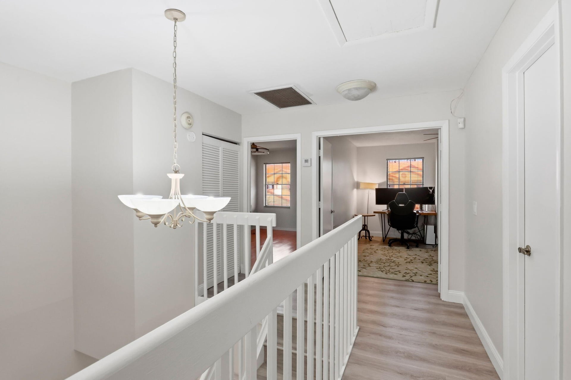 Residence photo 19
