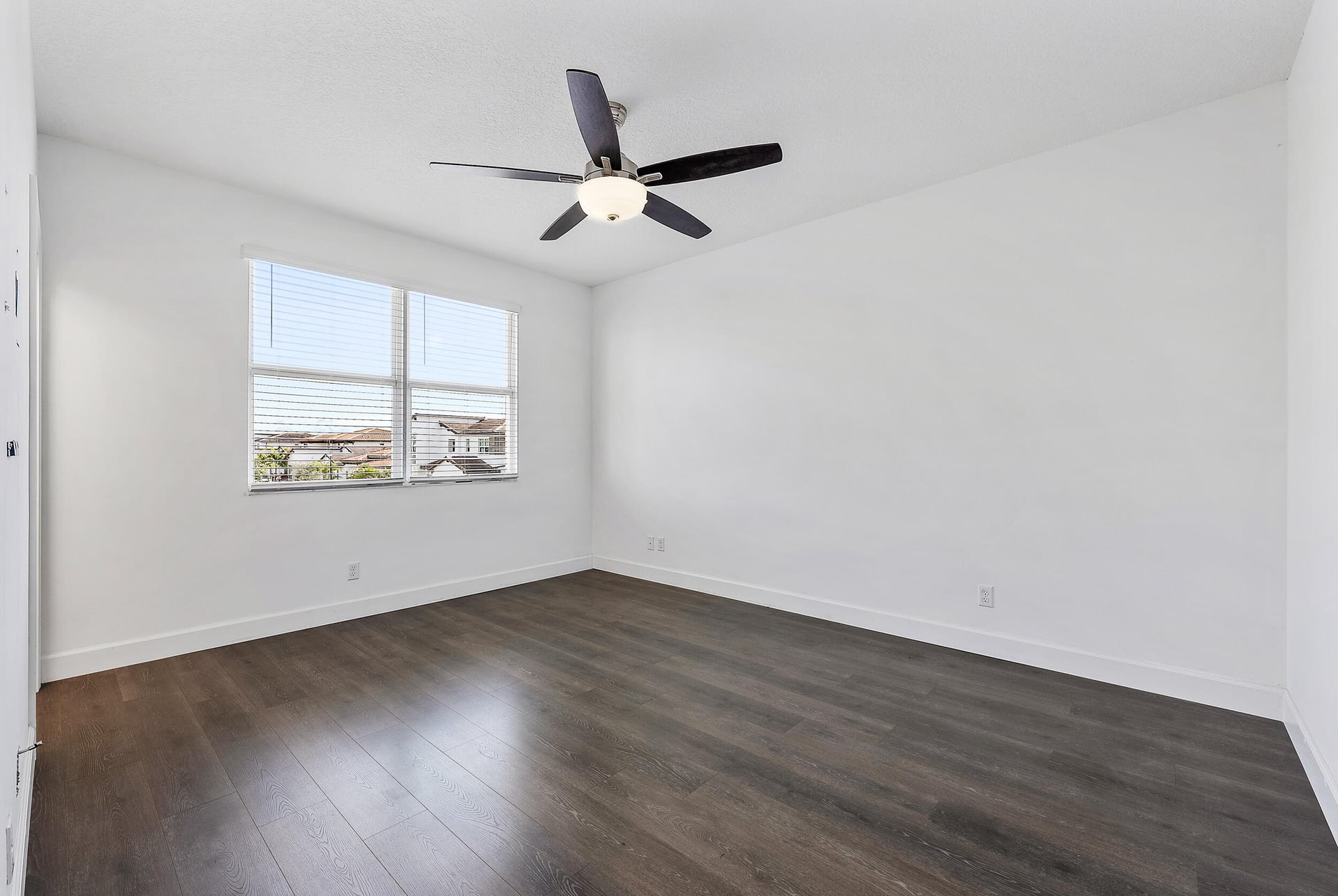  Residence photo 25