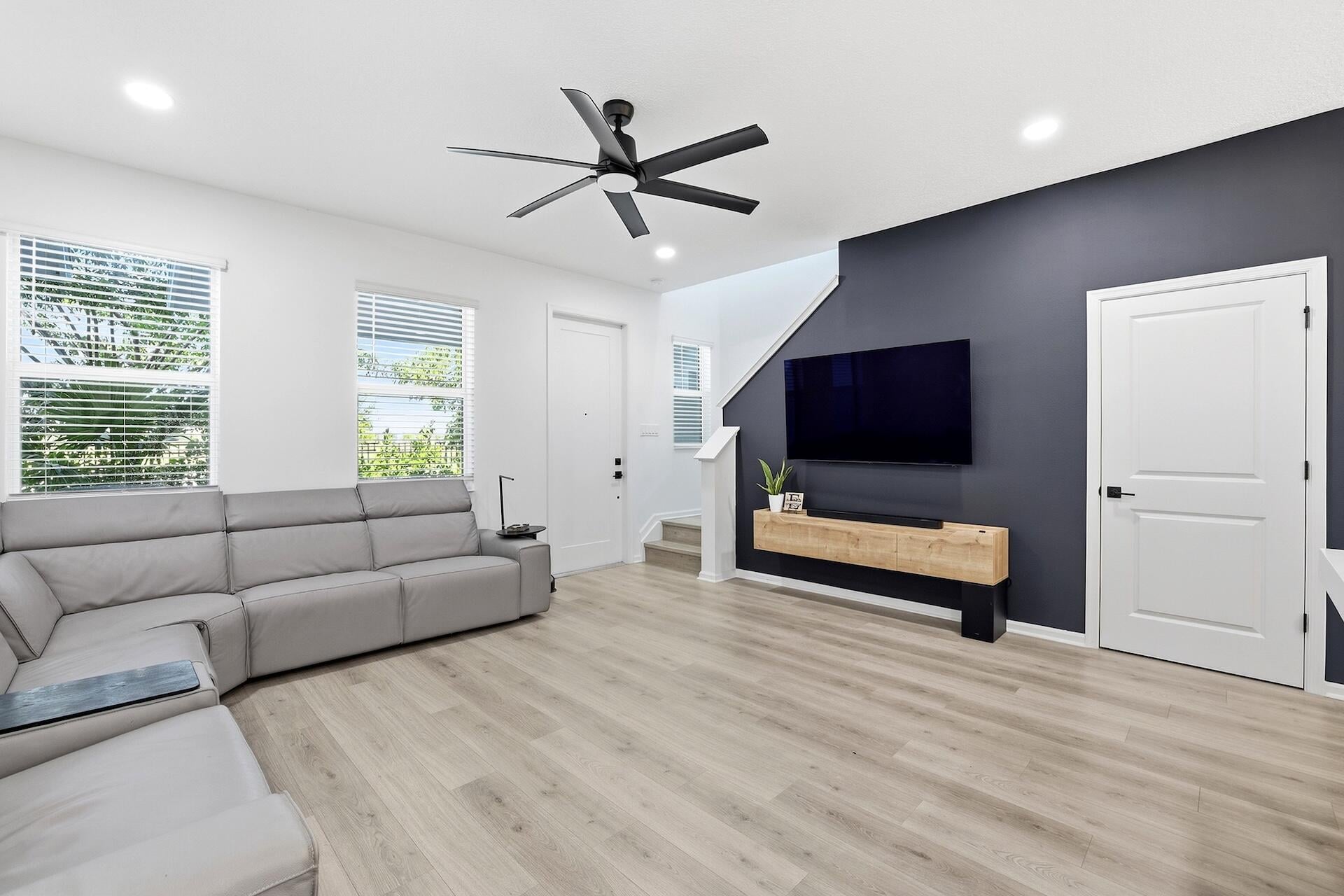 Residence photo 4
