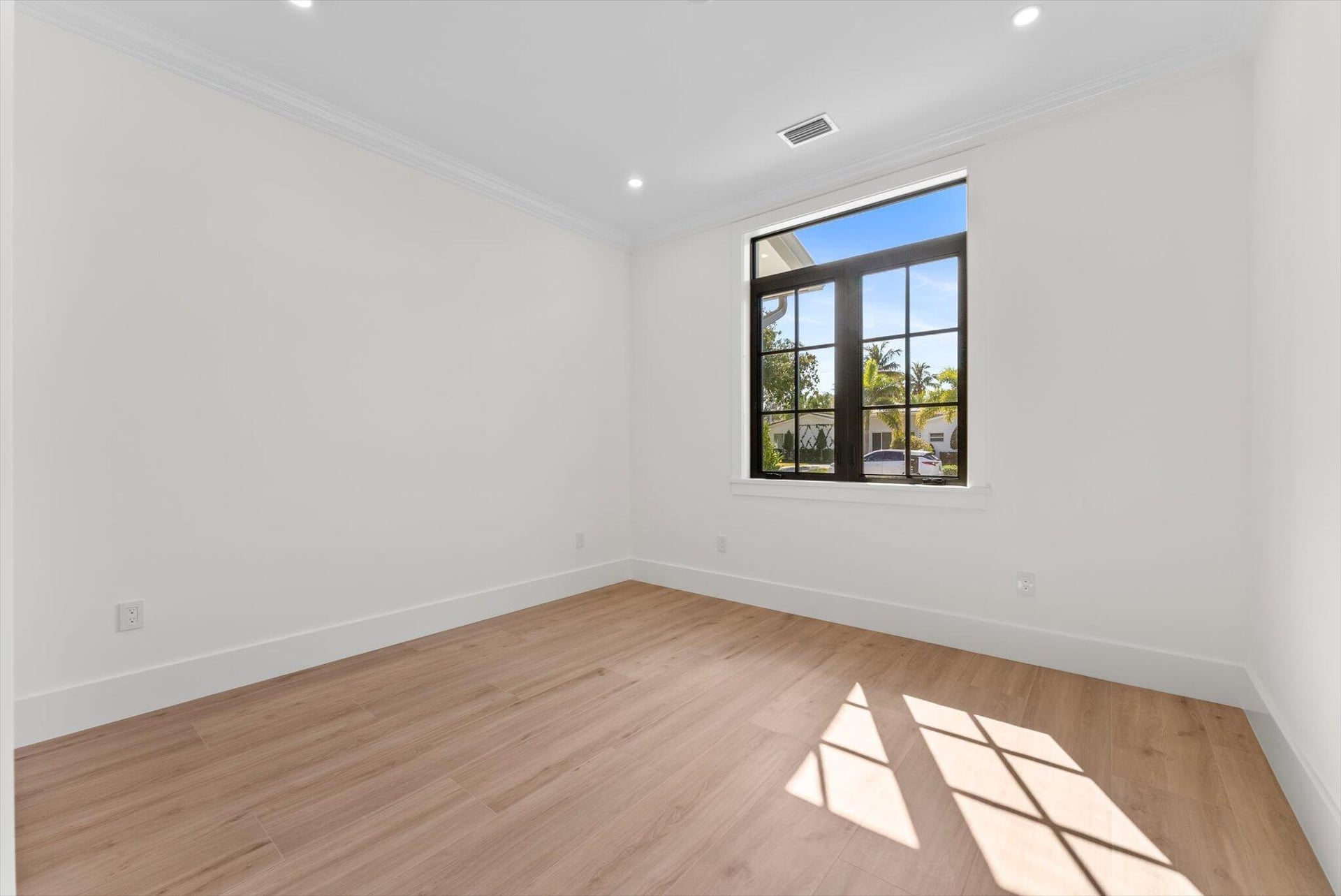 Residence photo 28