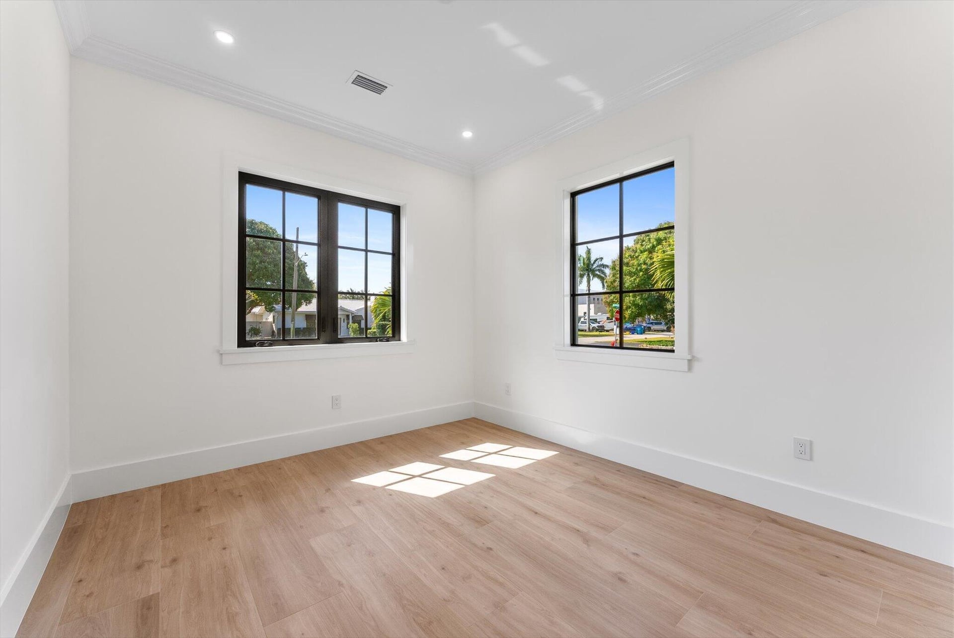  Residence photo 31