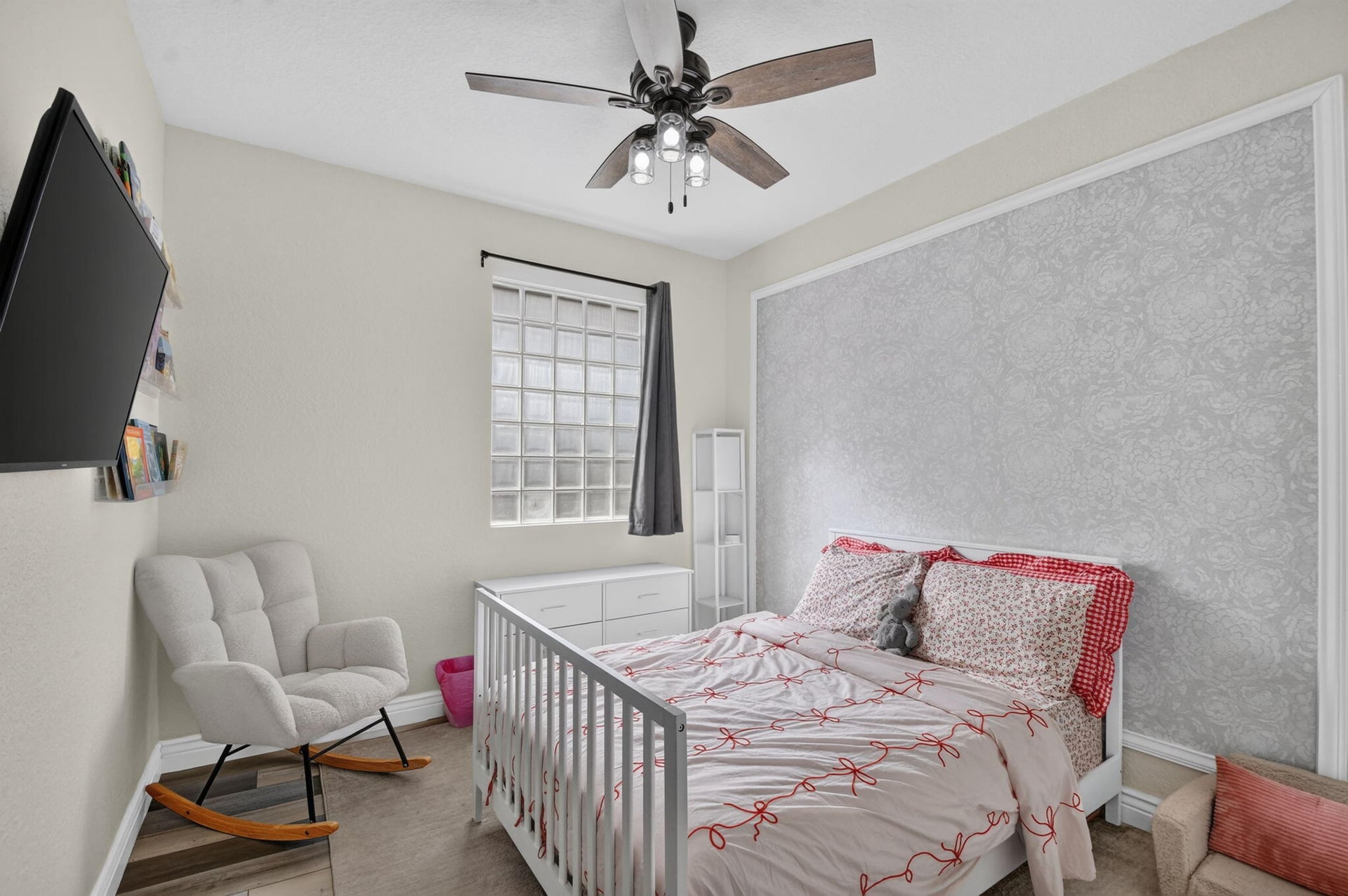 Residence photo 22