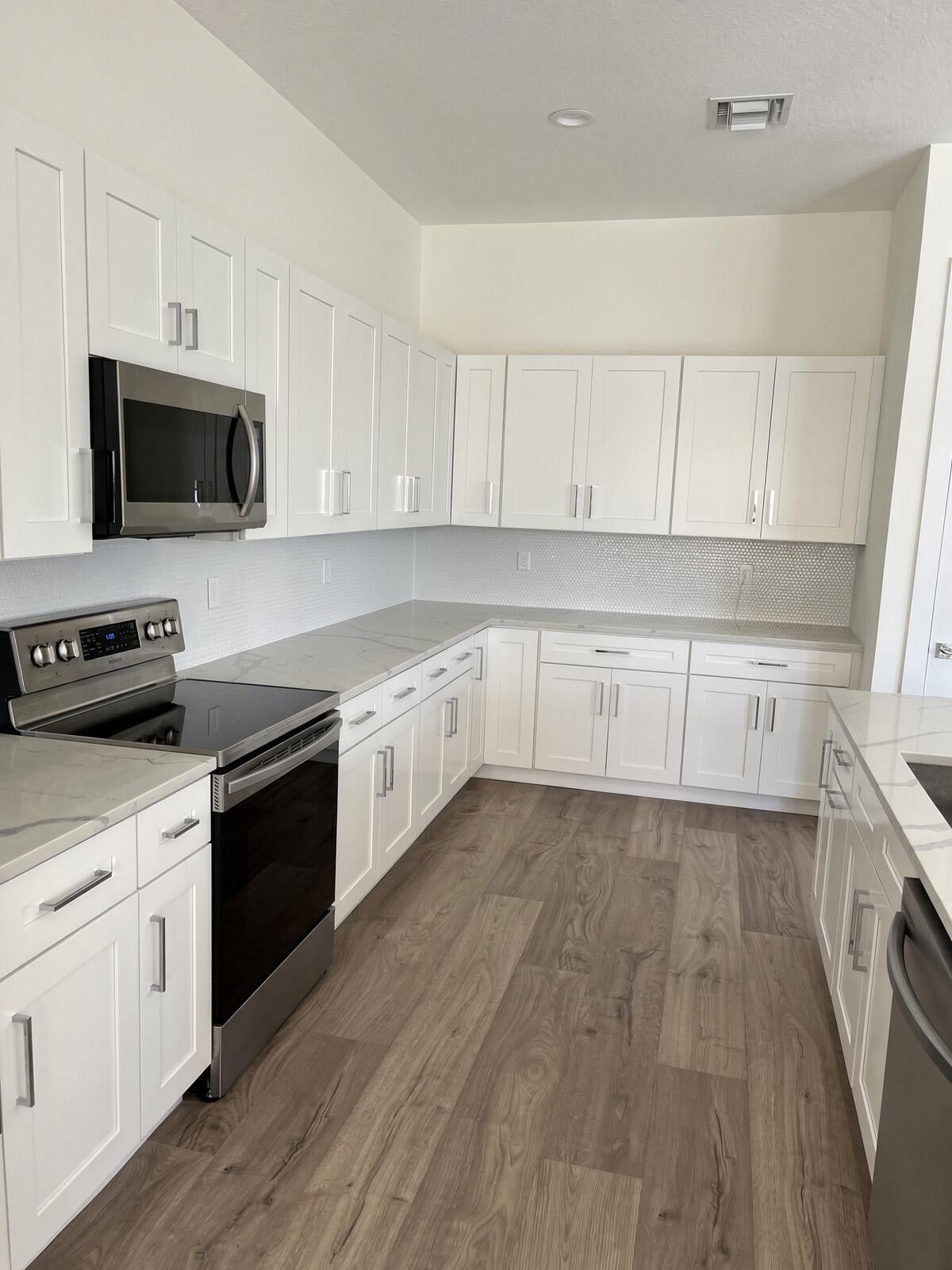 Residence photo 10