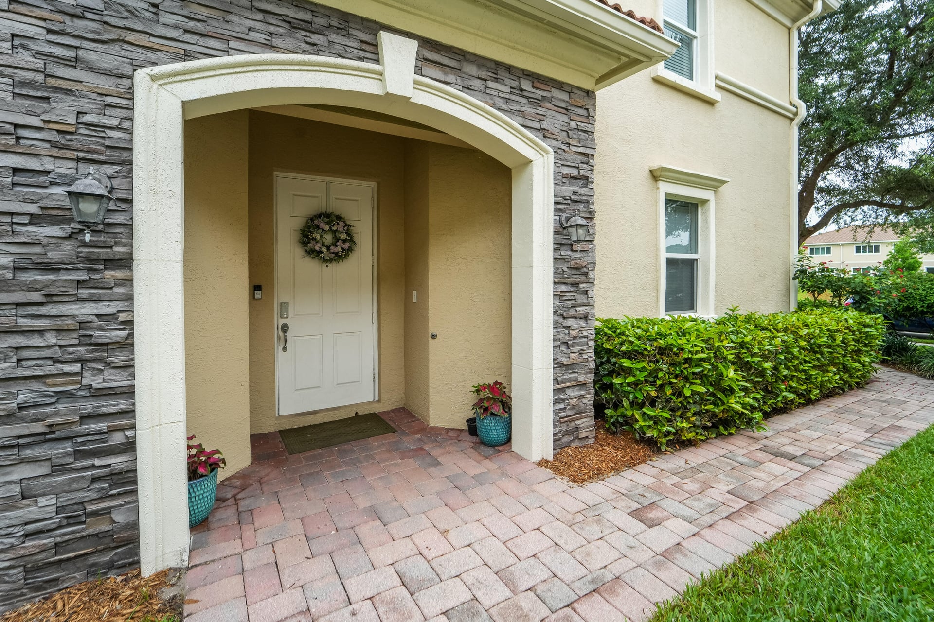 Unit 104 photo 7