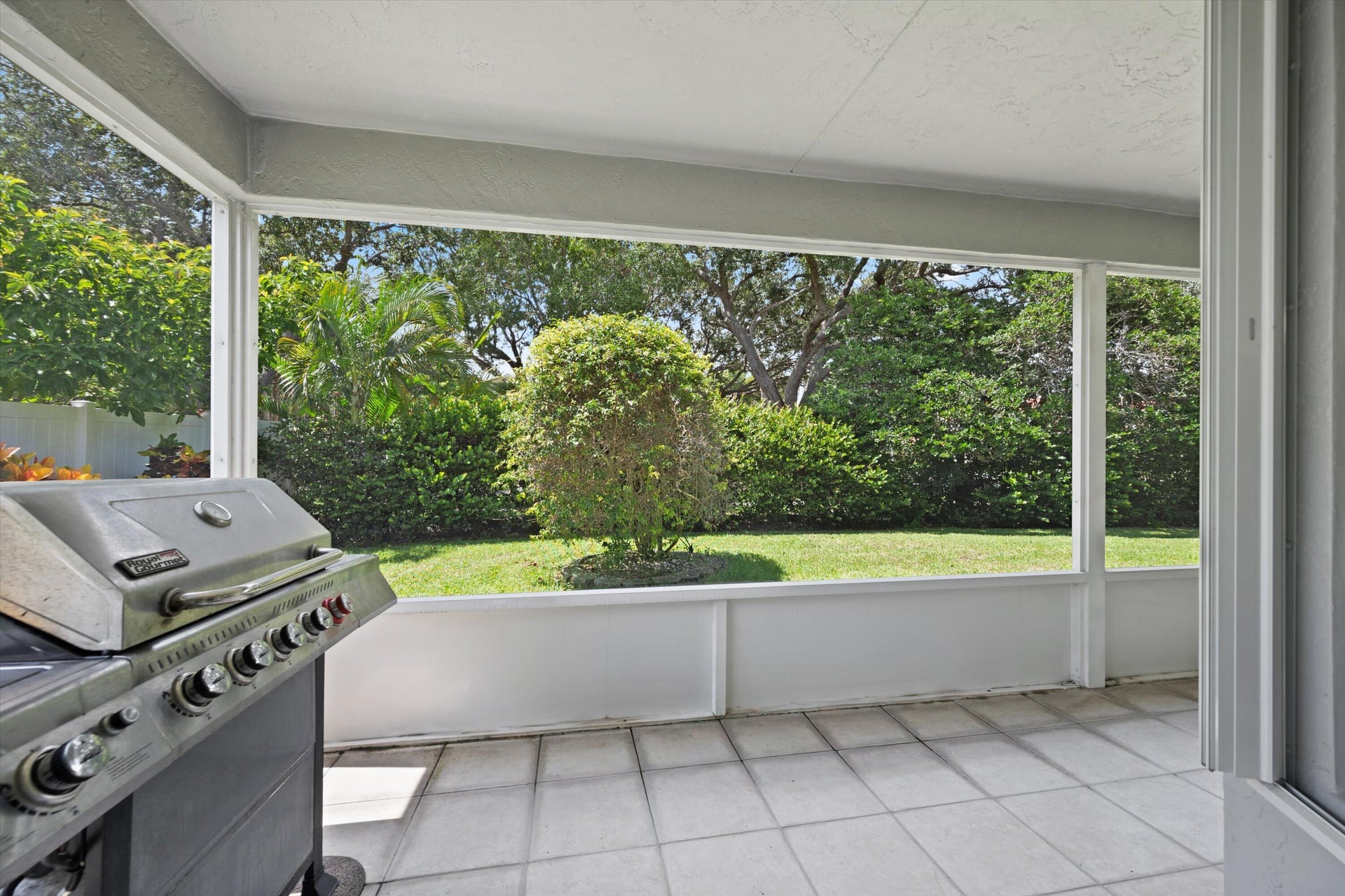 Residence photo 37