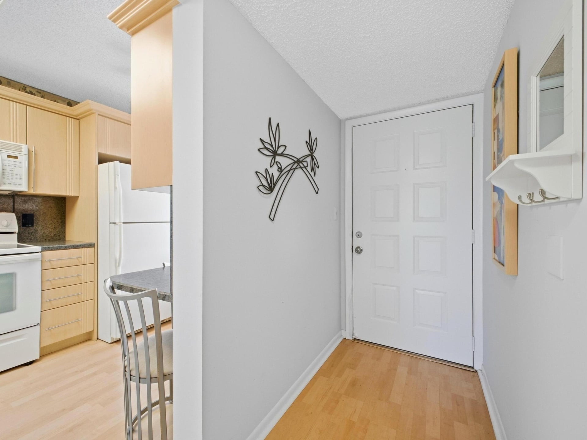 Unit 205 photo 13