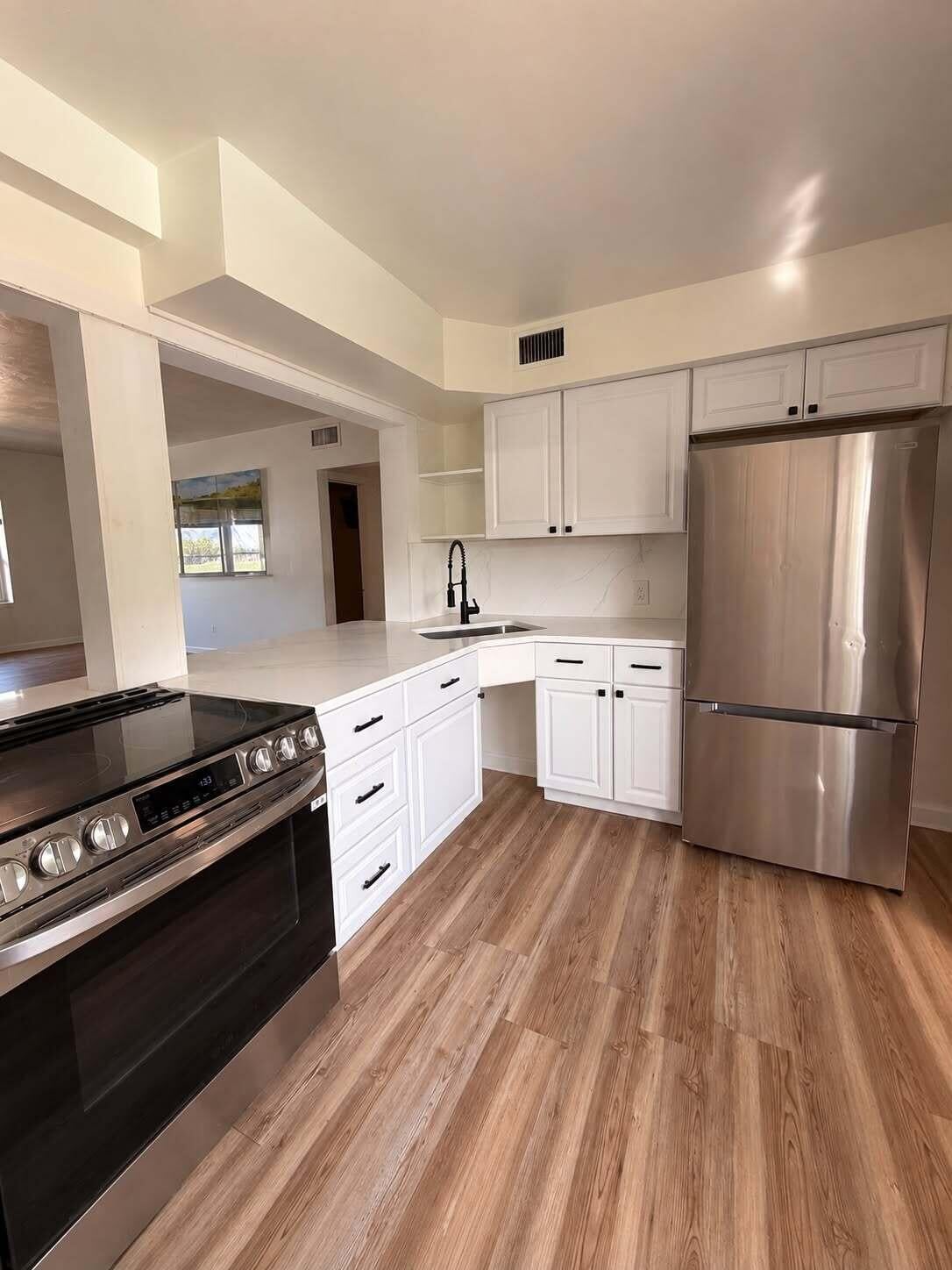 Residence photo 7