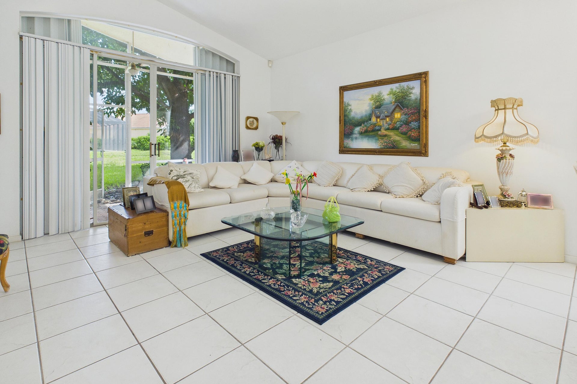 Residence photo 4
