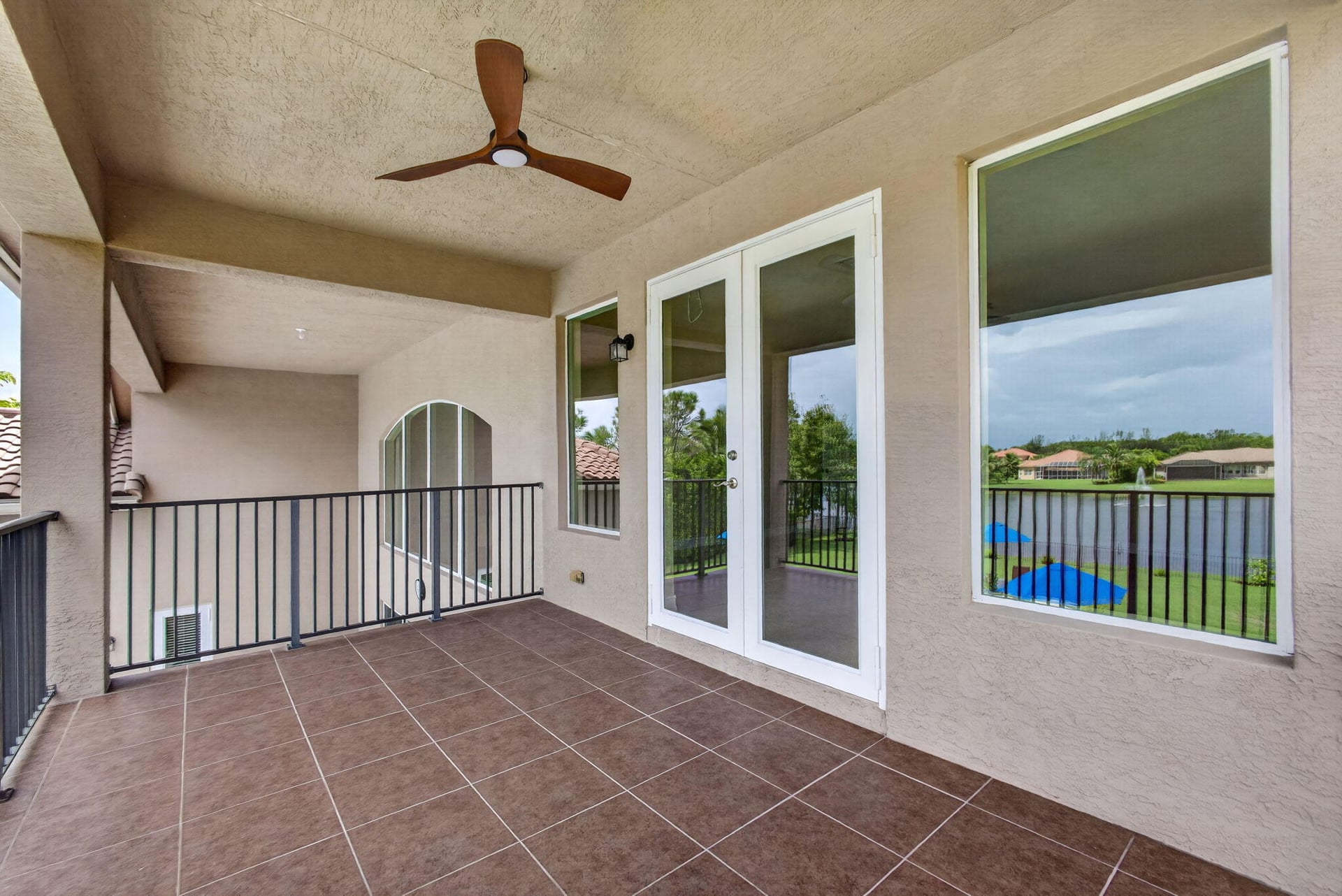 Residence photo 91