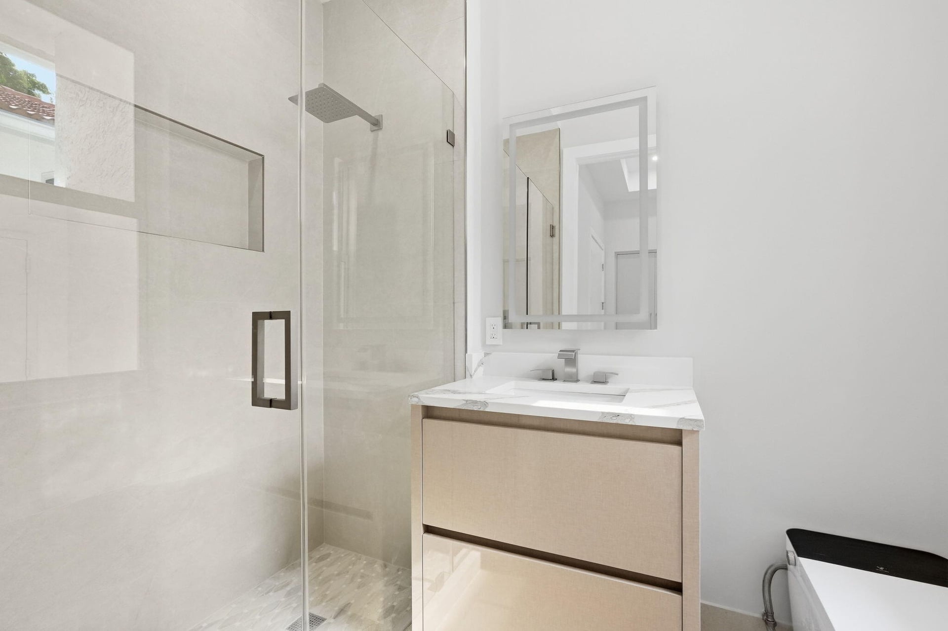 Residence photo 22