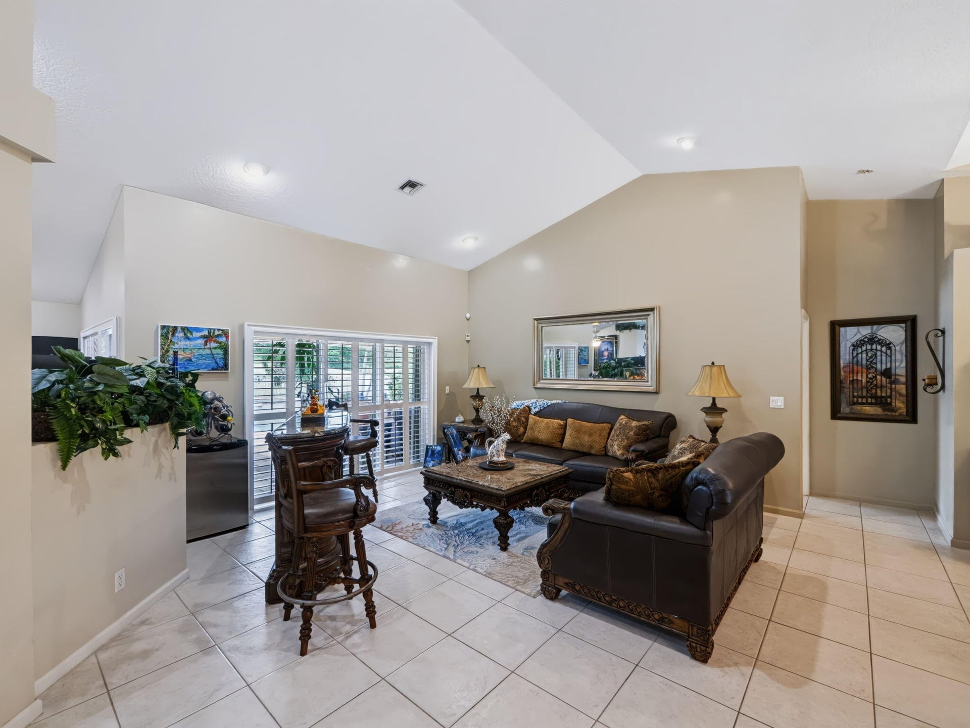  Residence photo 7