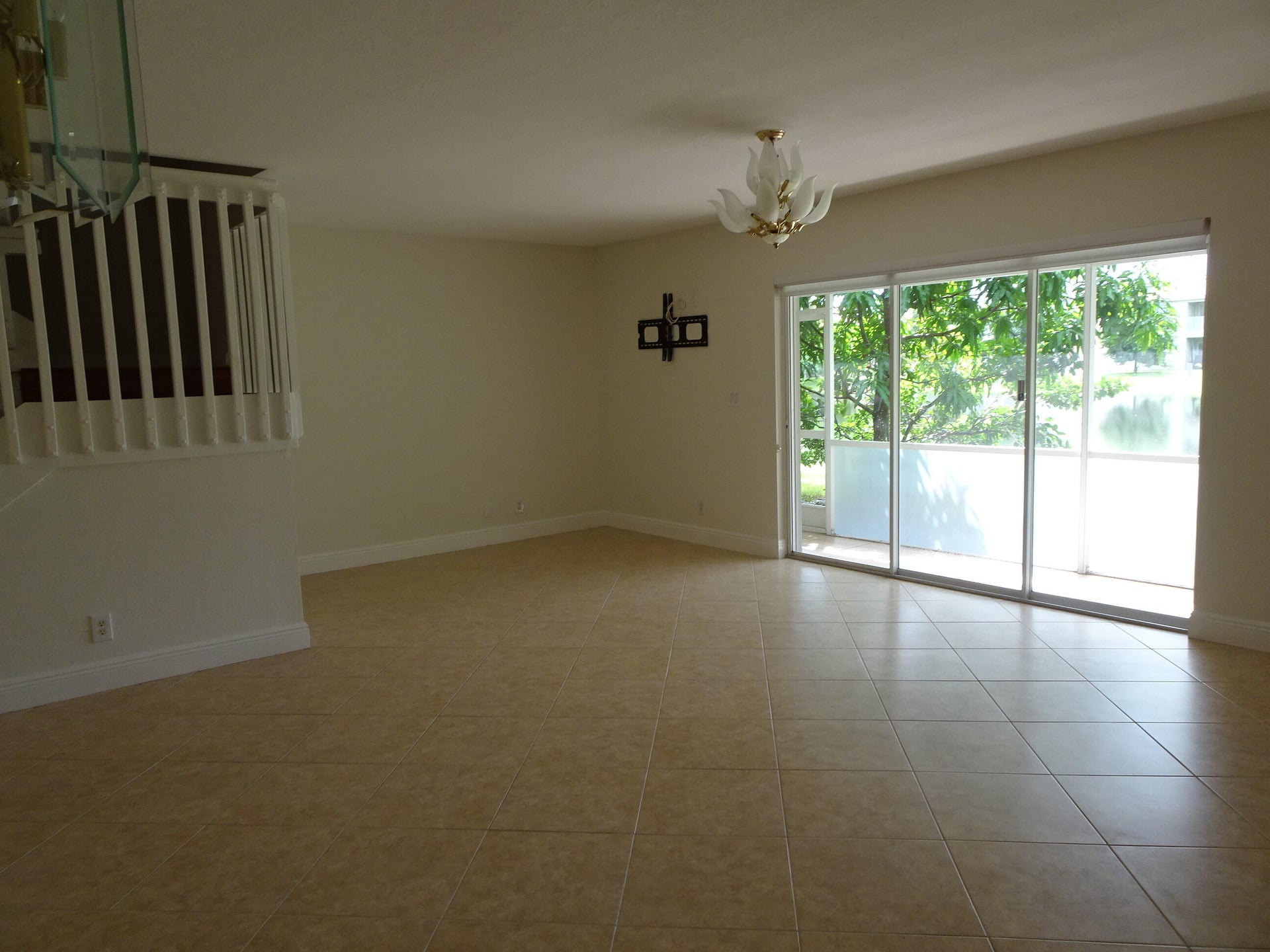  Residence photo 13