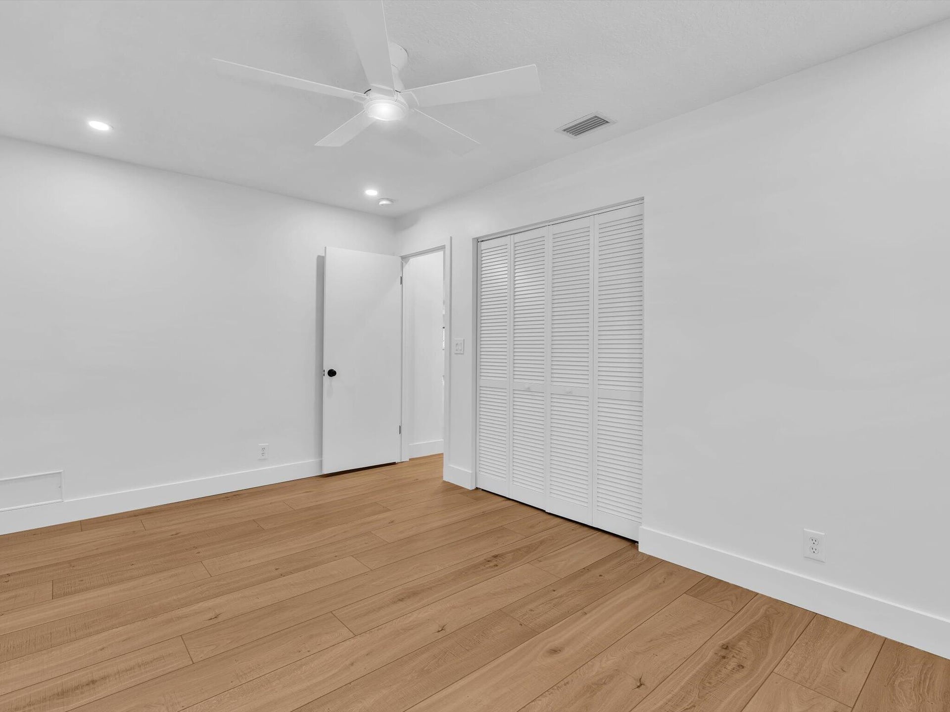 Residence photo 61