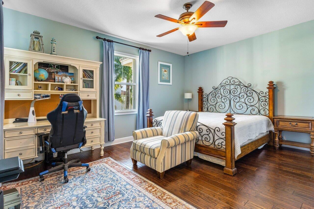  Residence photo 16