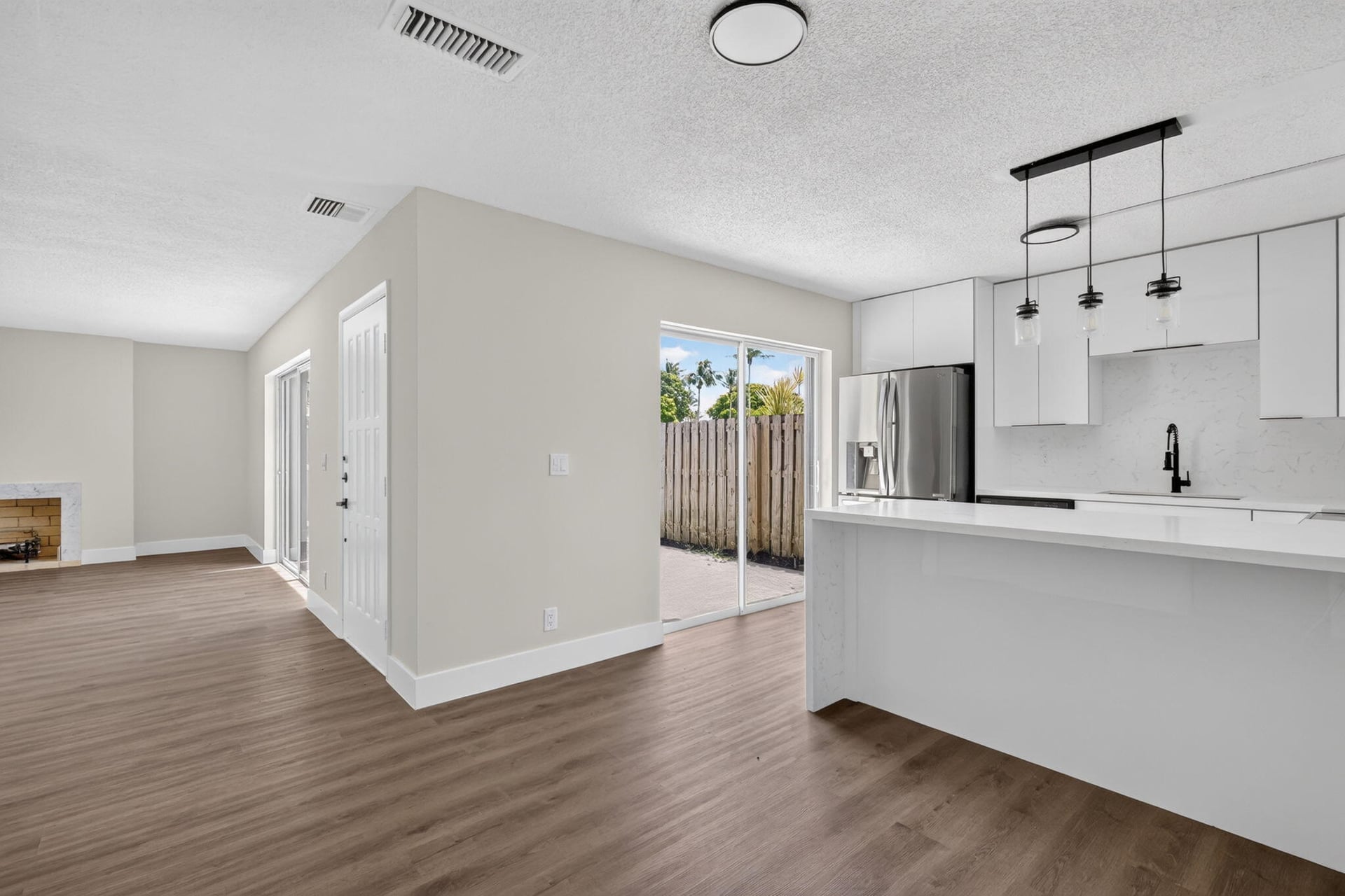  Residence photo 28