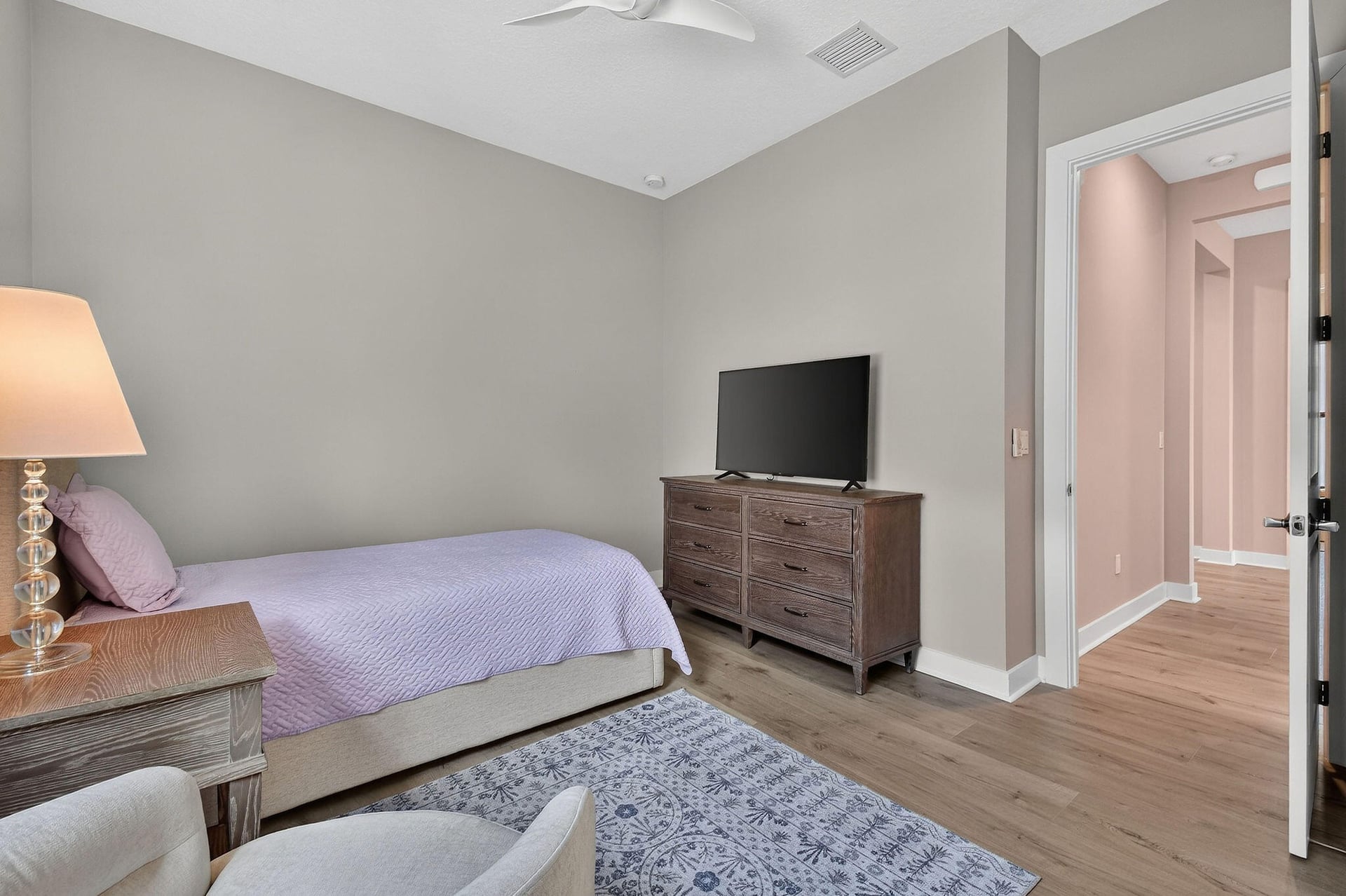  Residence photo 25