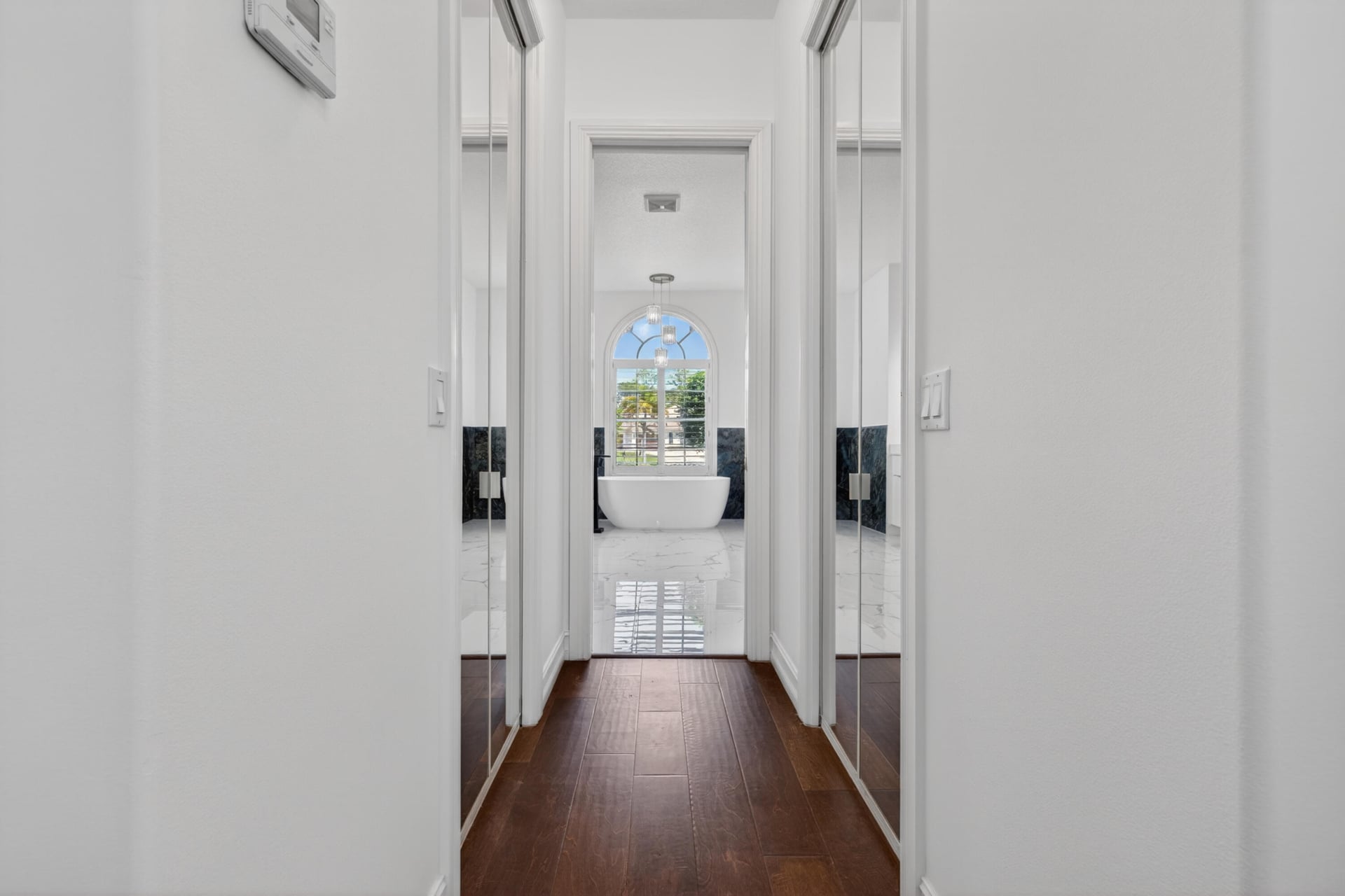 Paddock Park 1 Residence photo 25