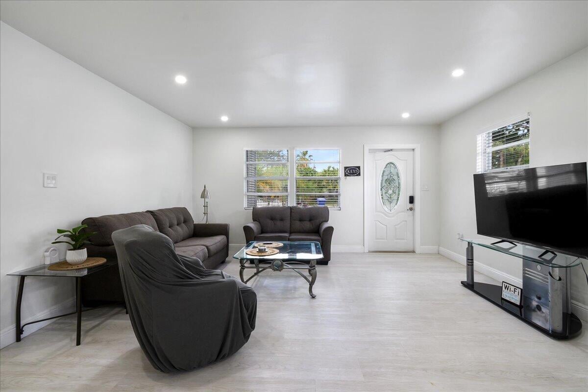  Residence photo 10