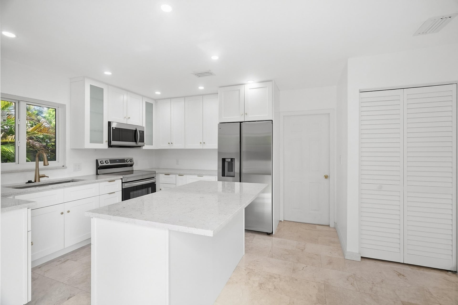 Residence photo 4