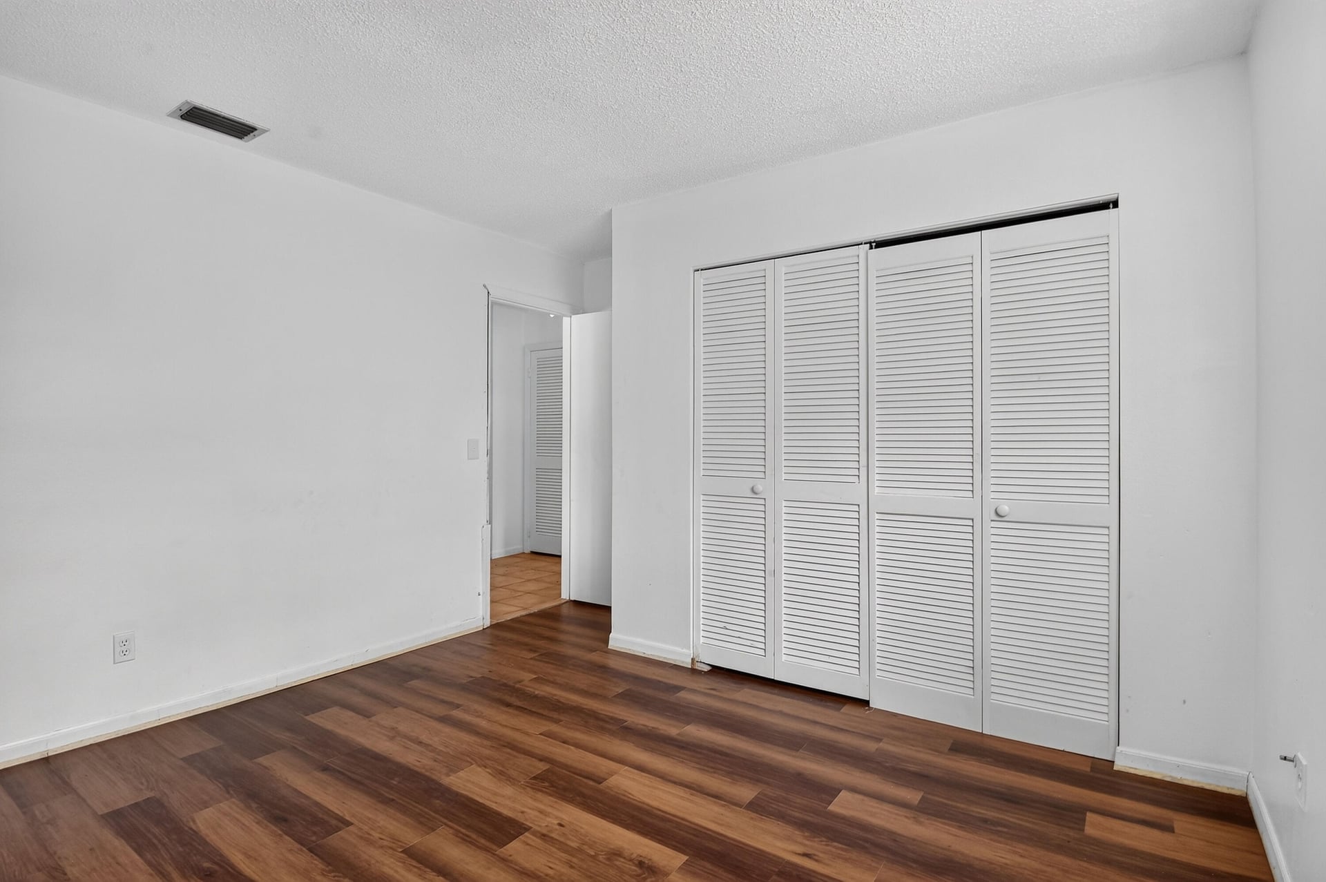 Residence photo 28