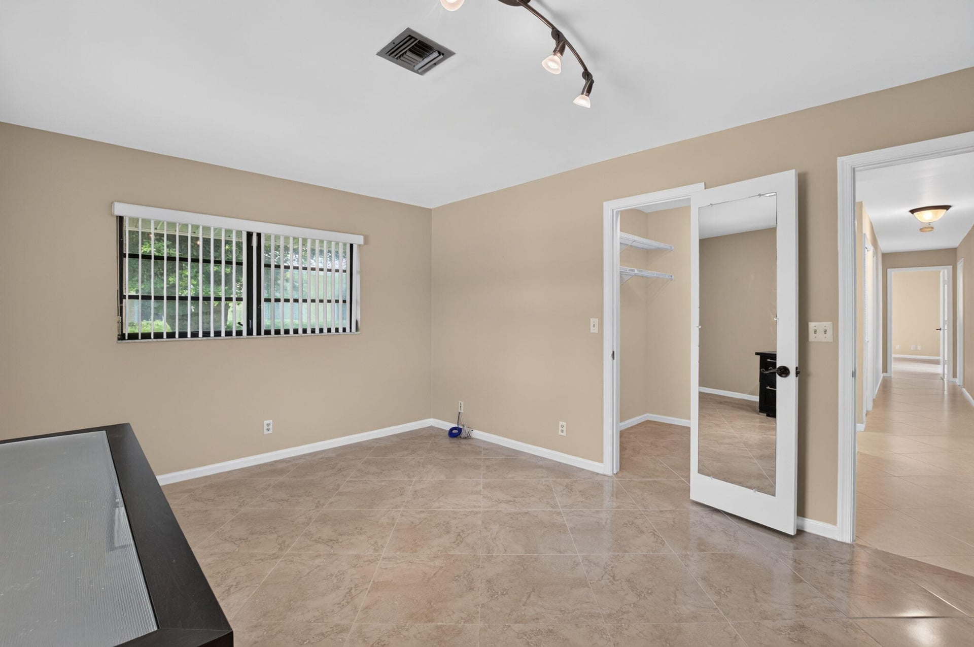Pine Tree Golf Club Residence photo 16