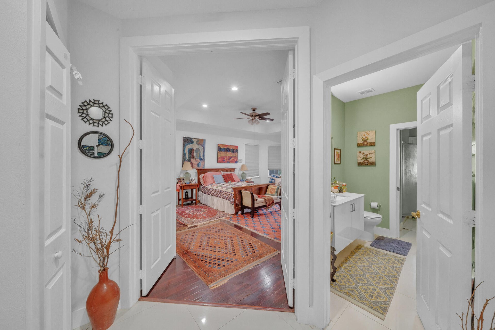 Residence photo 16