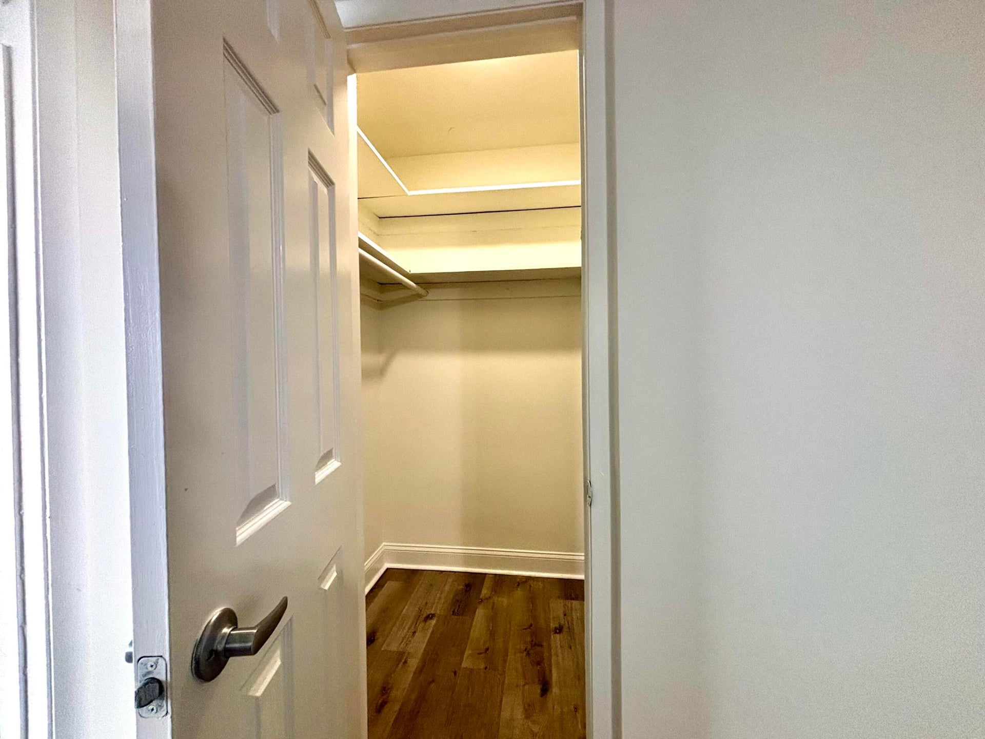 Unit 28 photo 7