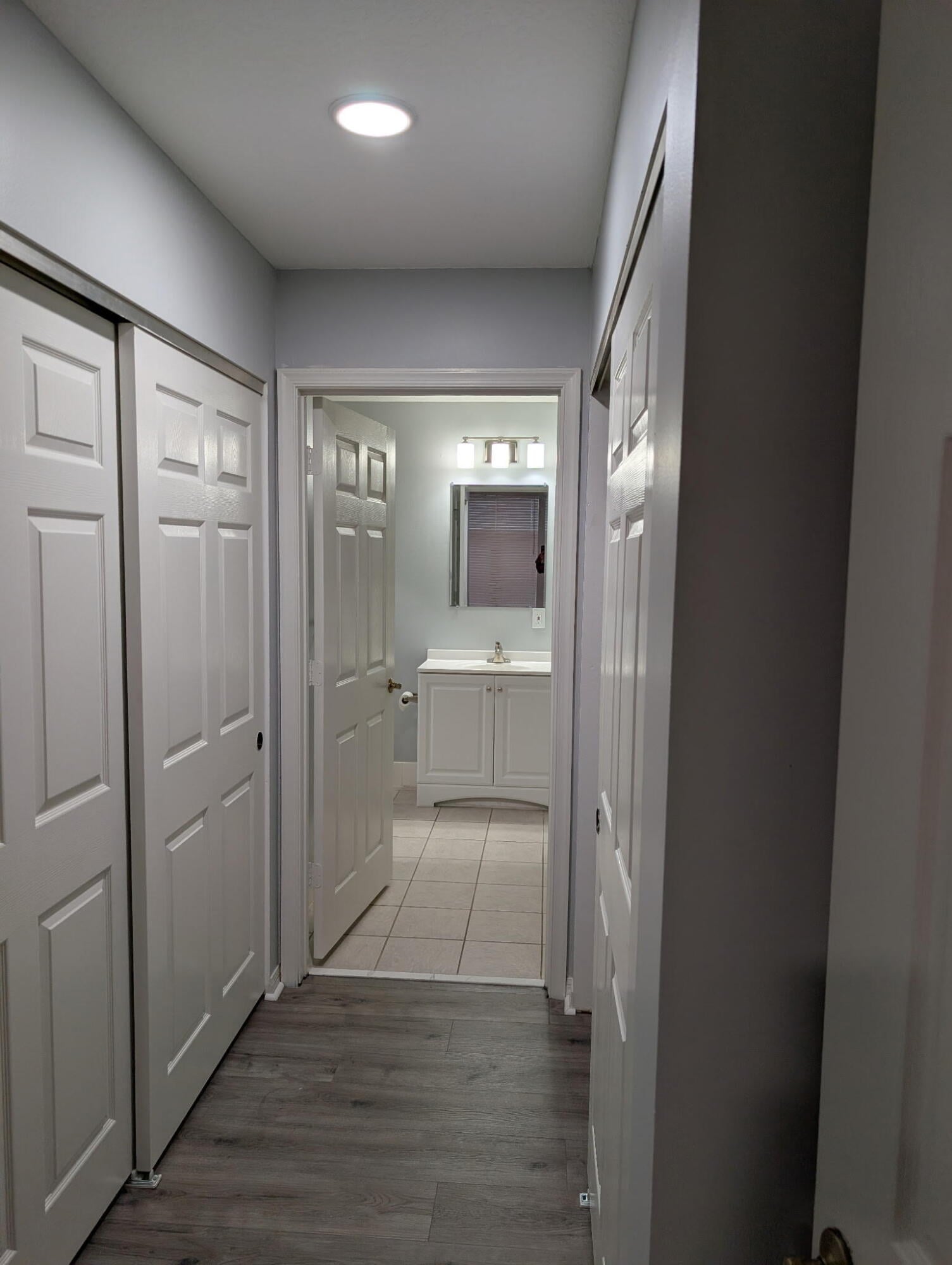 Unit 205 photo 19