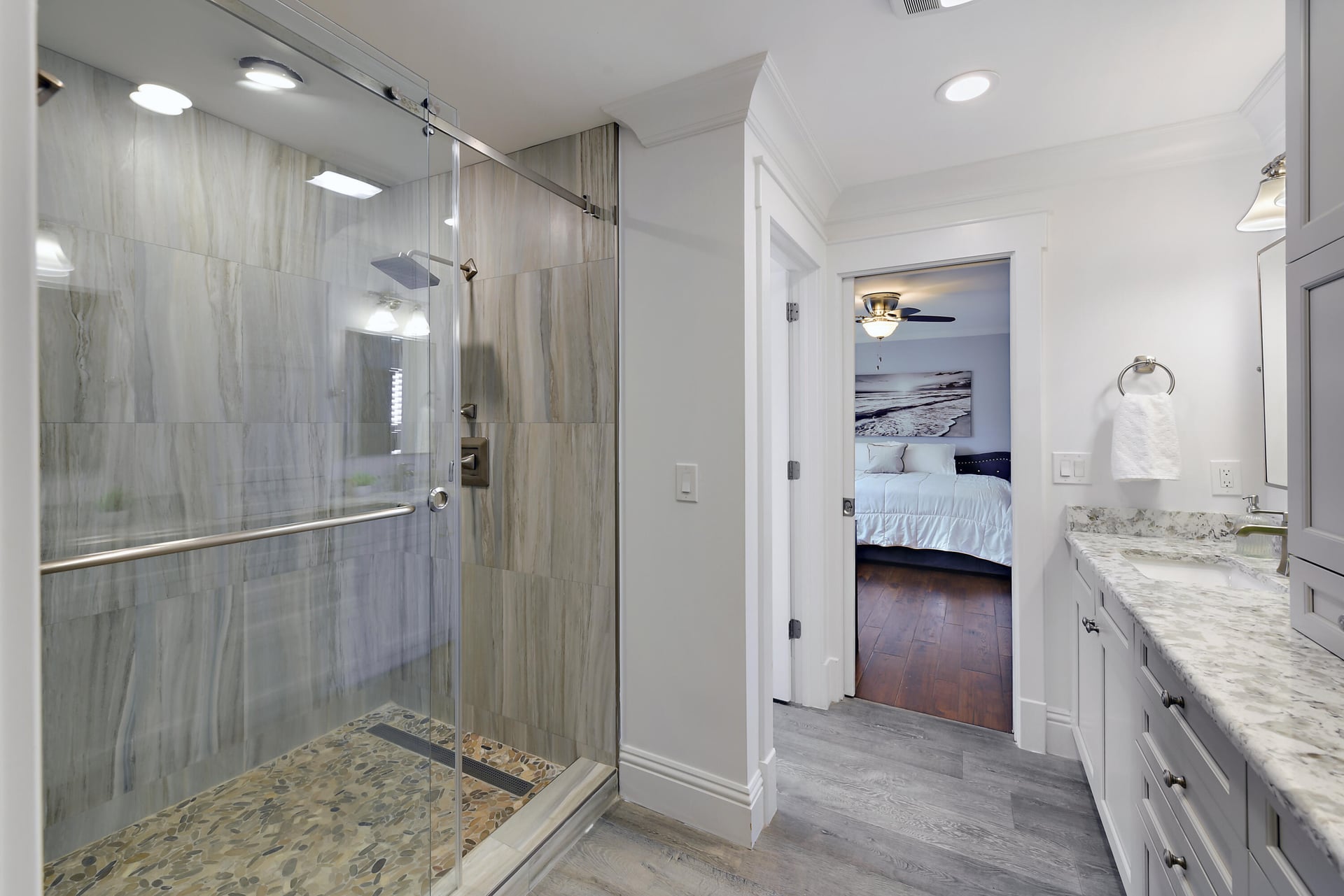 Residence photo 25