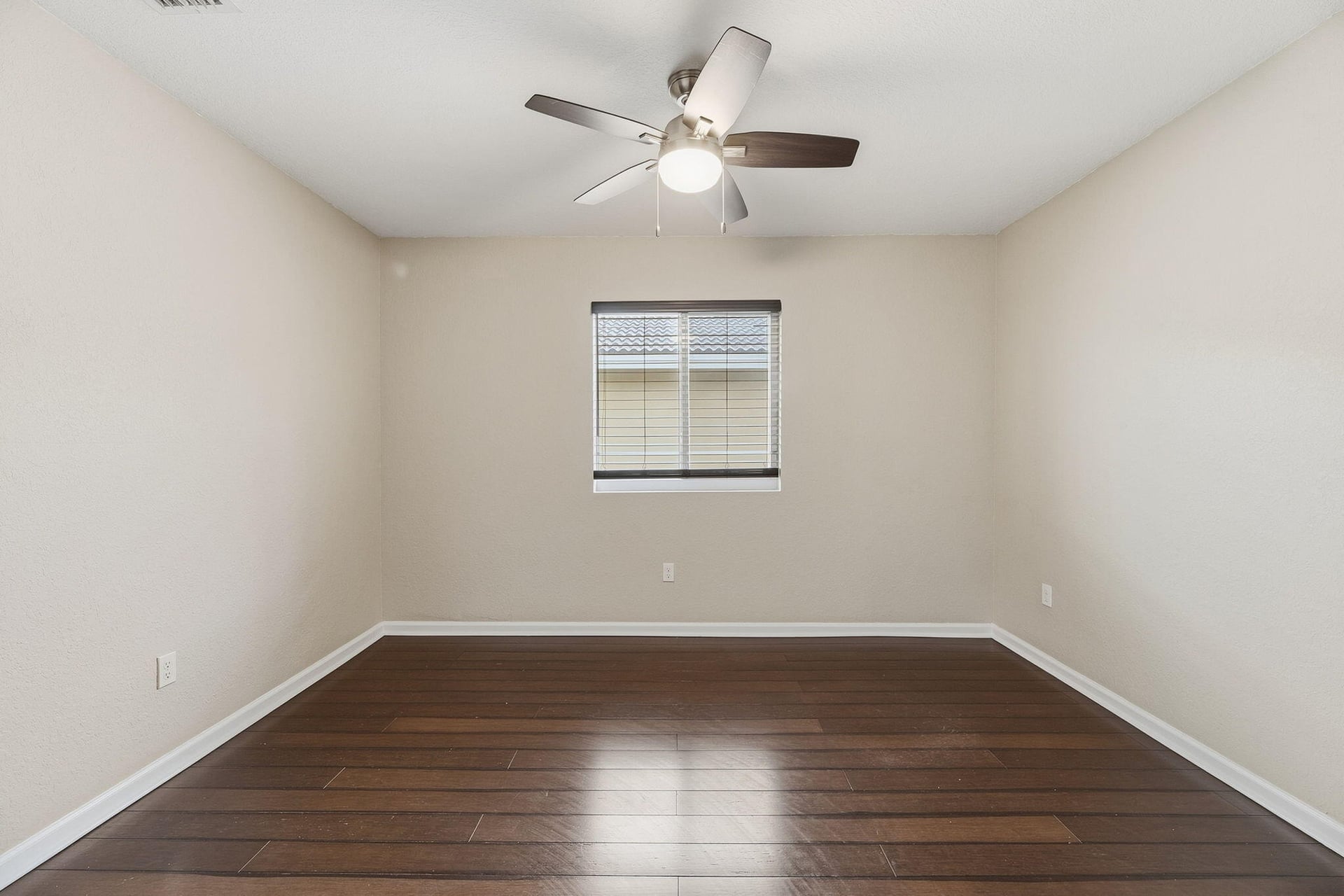  Residence photo 19