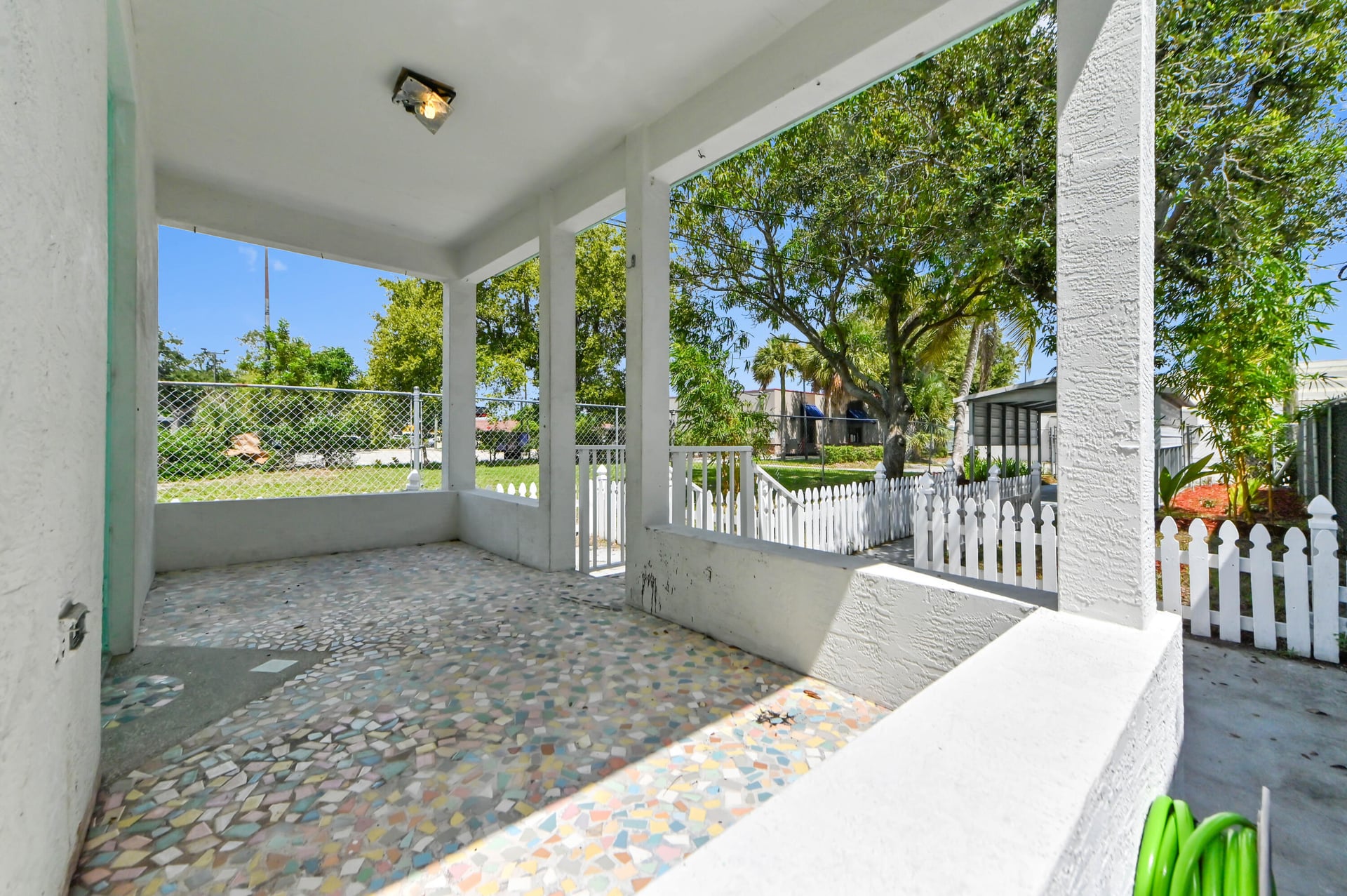  Residence photo 25
